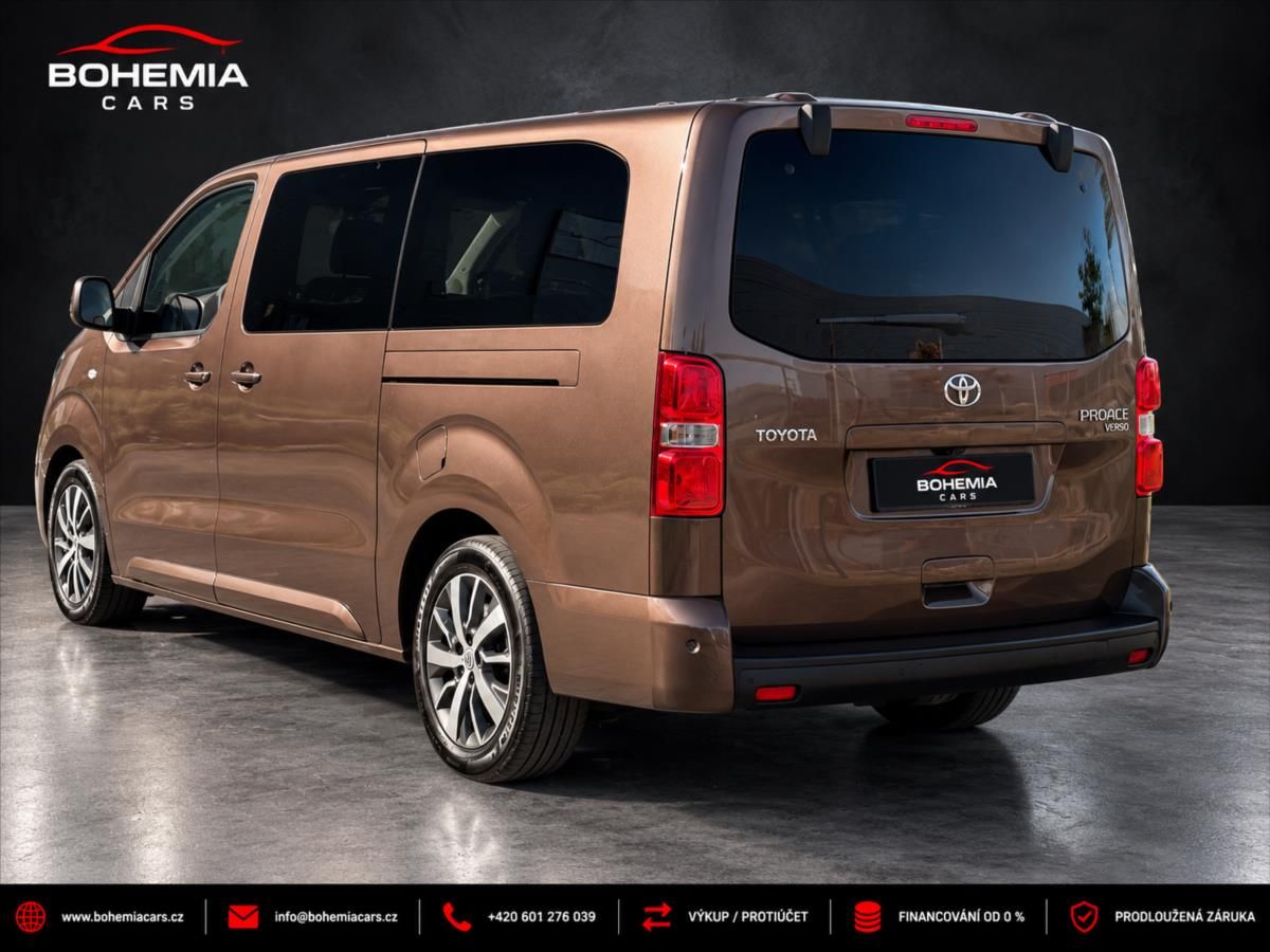 Toyota Proace Verso, 2,0 D-4D 130kW L2 Family AUT C - fotka 6