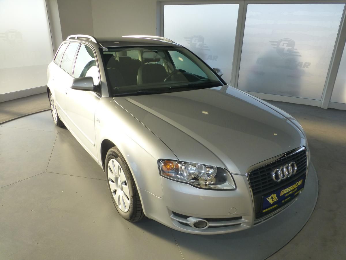 Audi A4, 1,6I**DIGIKLIMA**ALU**TAŽNÉ - fotka 4
