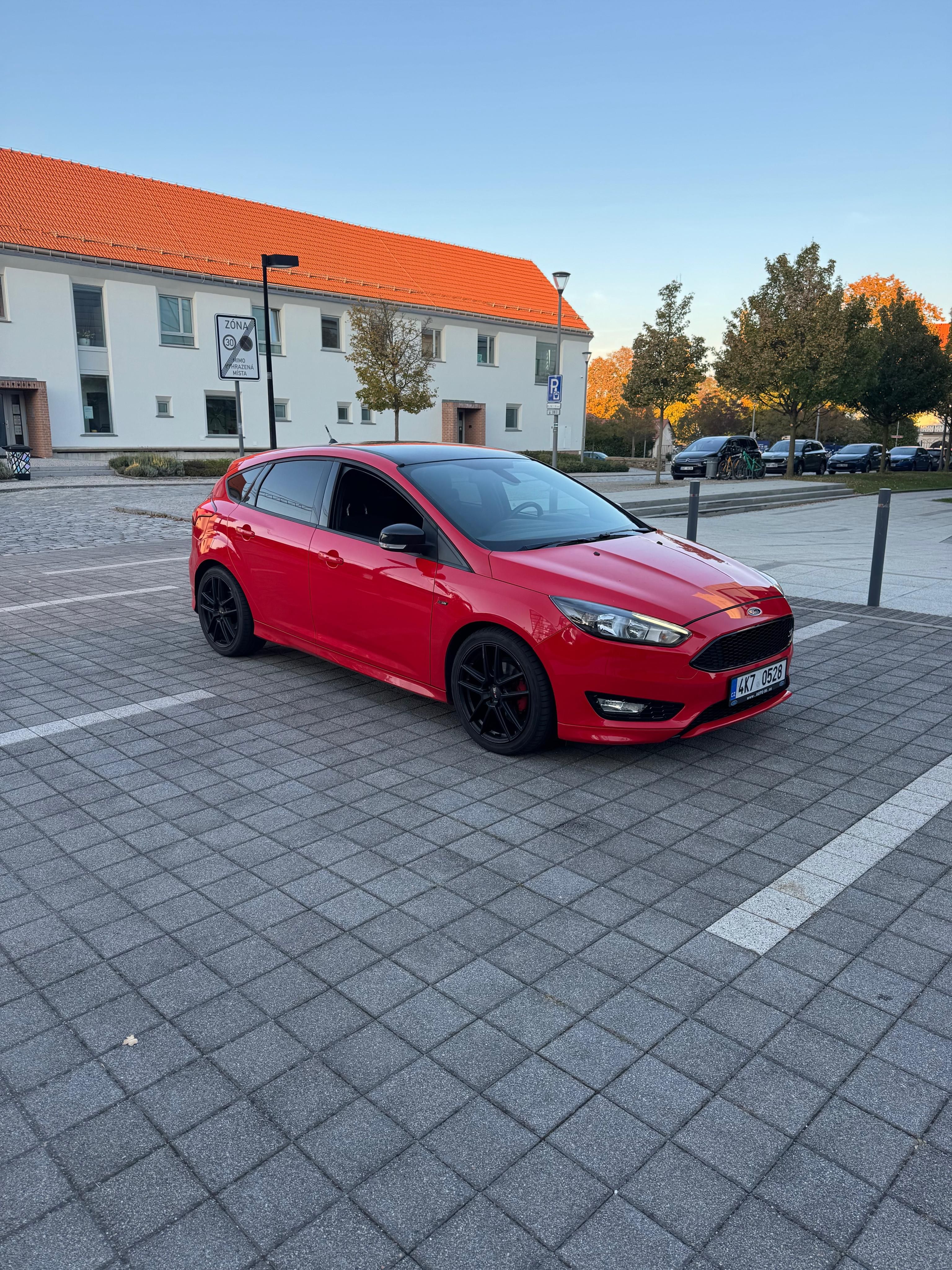 Ford Focus, 1.0 ecobust ST-line