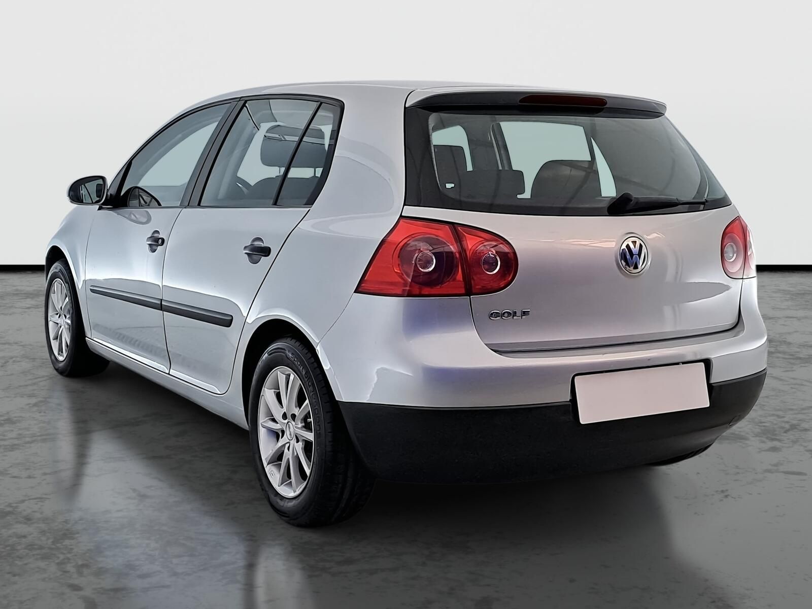 Volkswagen Golf, 1.4 16V, po STK - fotka 4