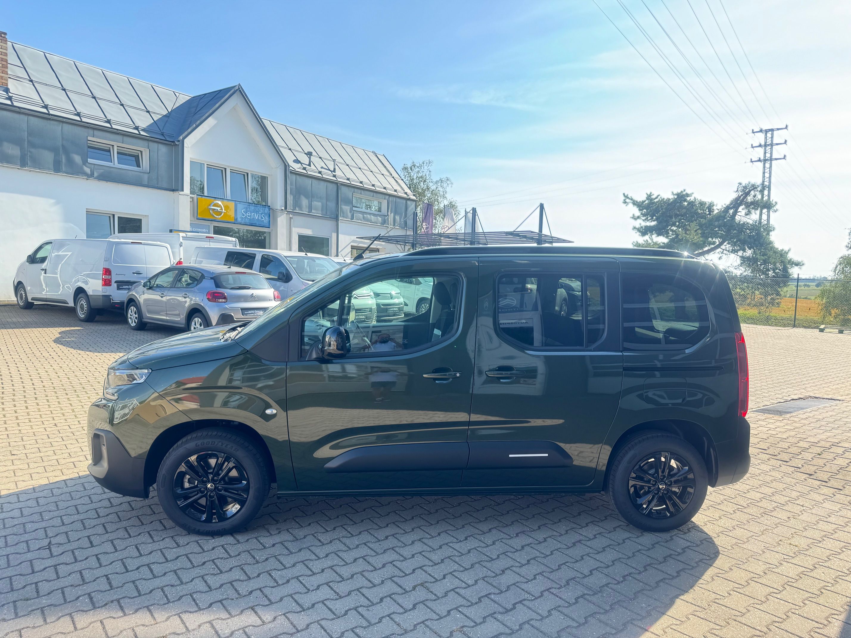 Citroën Berlingo, MAX 1.5 BlueHDi 130 MAN6 - fotka 5