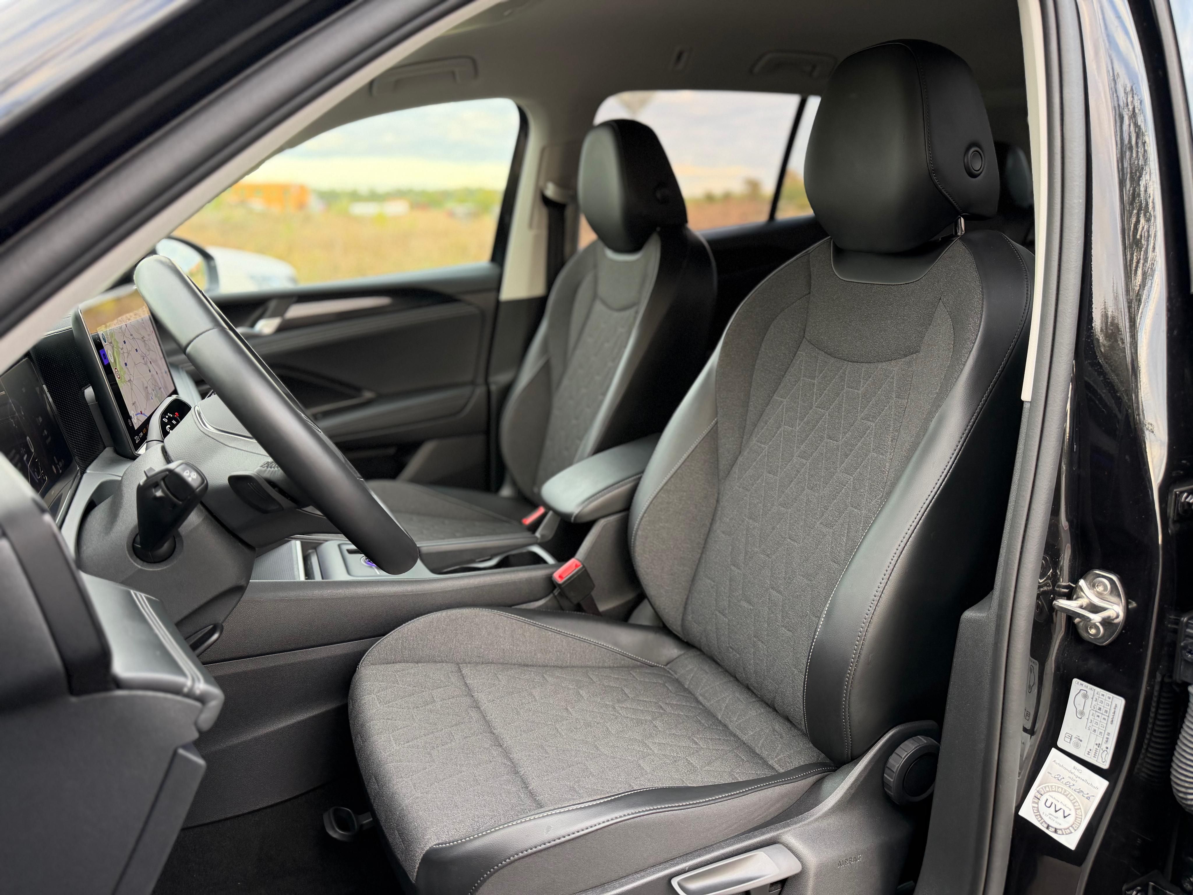 Volkswagen Tiguan, 360KAMERY TAŽNÝ / NOVÝ MODEL - fotka 6