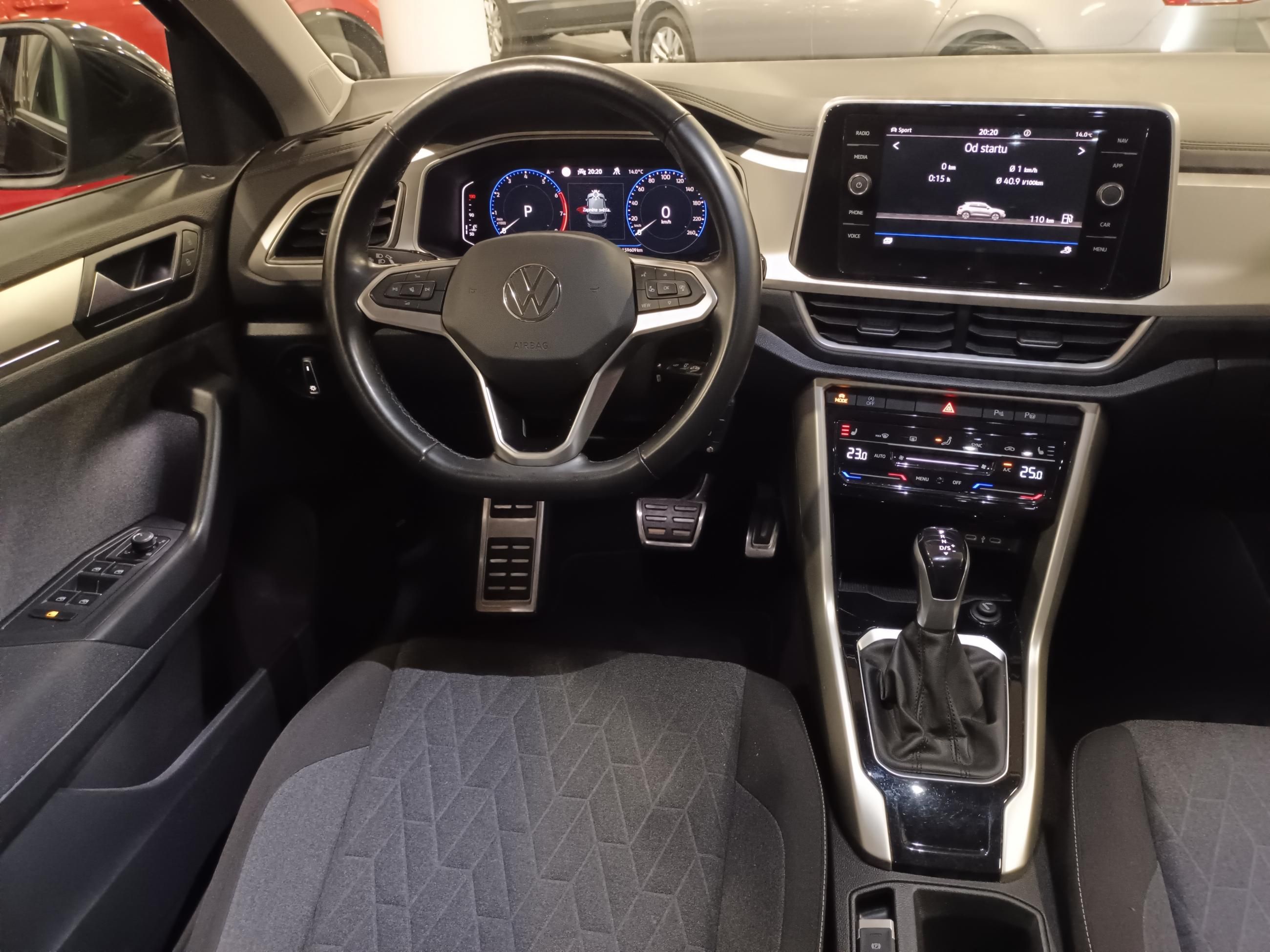 Volkswagen T-Roc, 1.5 TSI 110kW DSG / Tažné - fotka 6