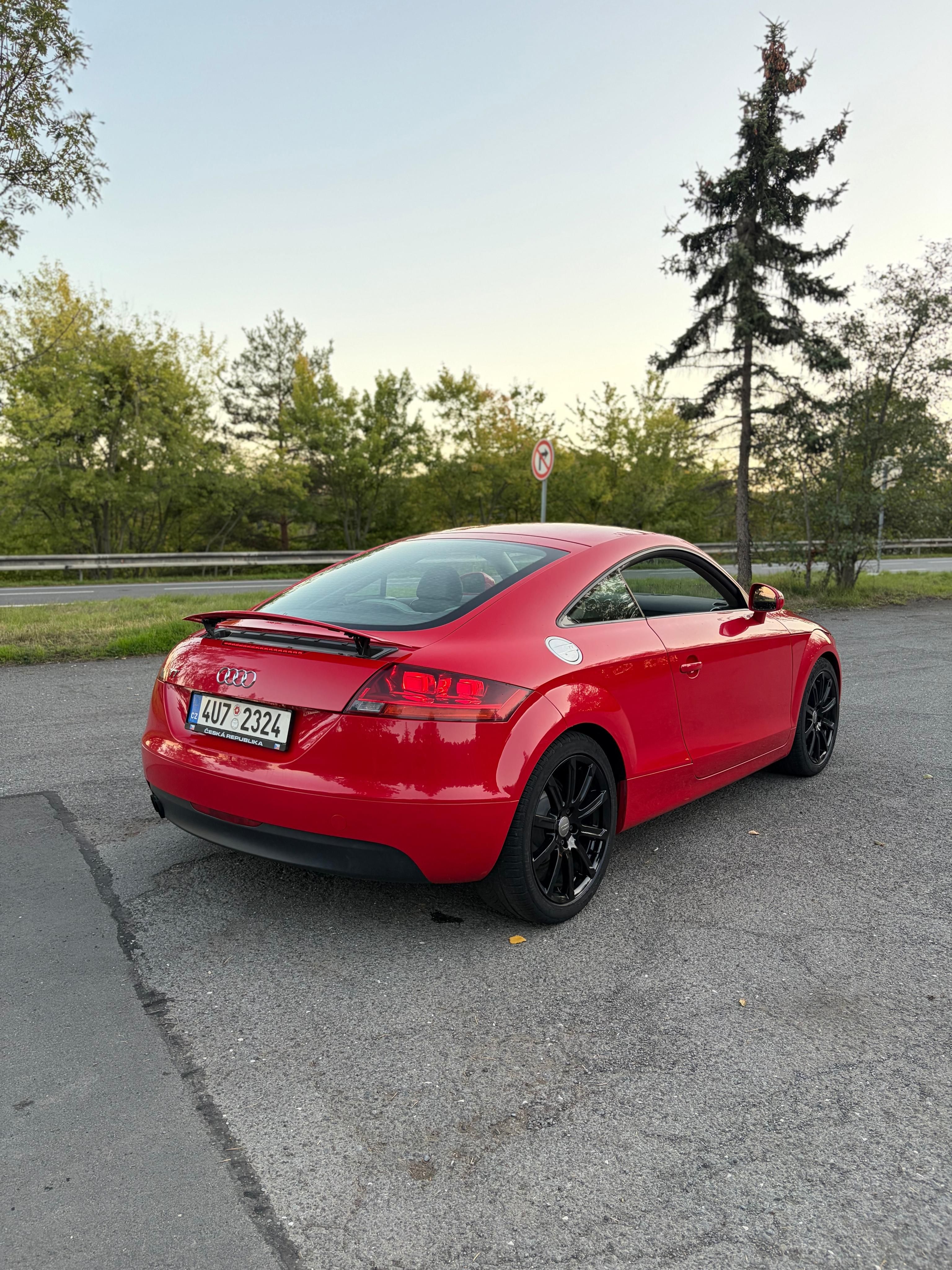 Audi TT, 2.0TFSi 147kw po servisu - fotka 5
