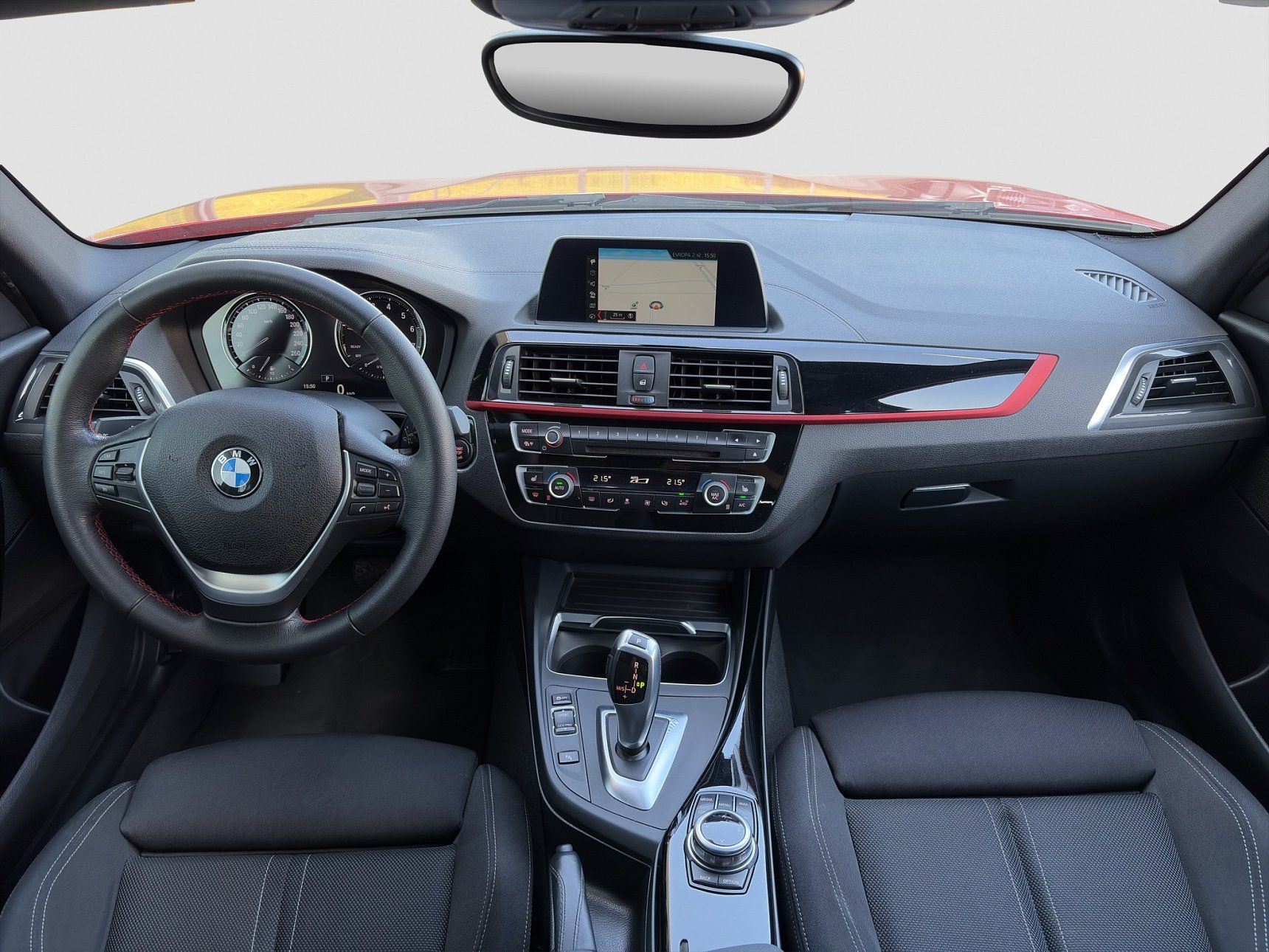 BMW Řada 1, 118i 5dveřové, Hatchback - fotka 6