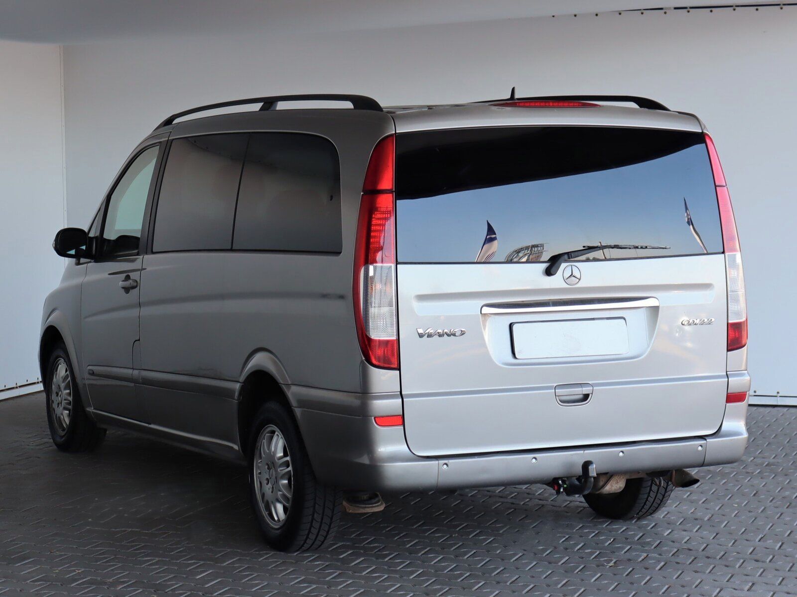 Mercedes-Benz Viano, 2.2 CDI, Trend, Automat - fotka 4