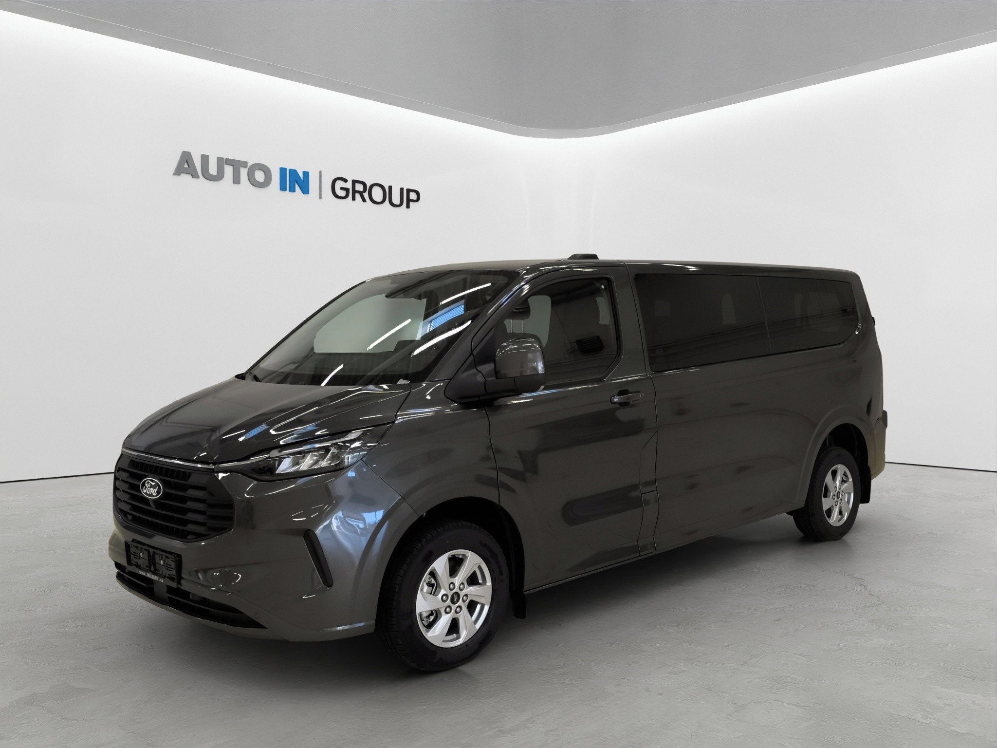 Ford Transit Custom, kombi 2.0 TDI L2 Limited - fotka 3