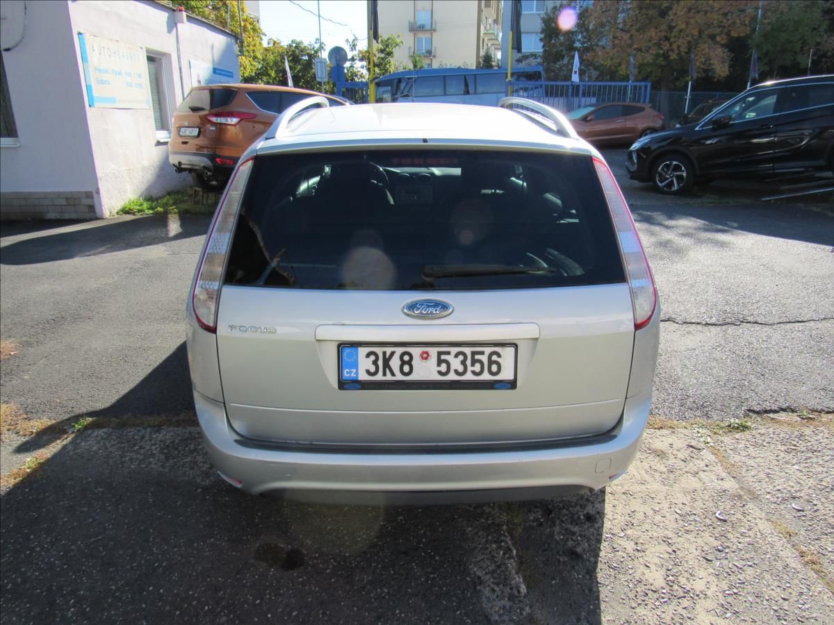 Ford Focus, 1,6 74kW Combi - fotka 5