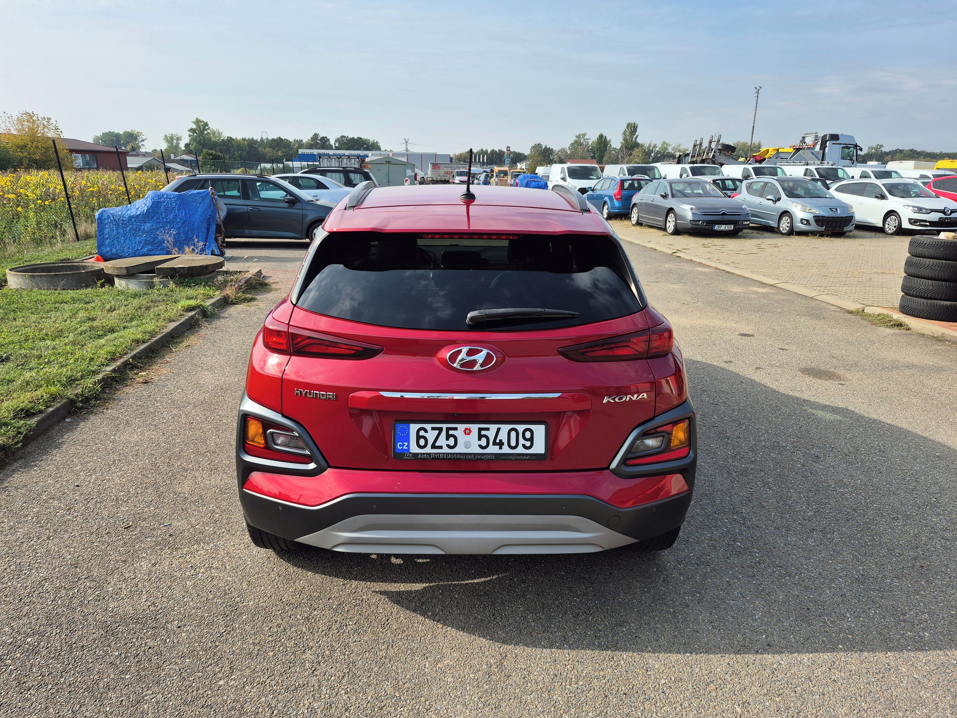 Hyundai Kona, 1,0i, 88kW, 1.maj, serviska - fotka 5