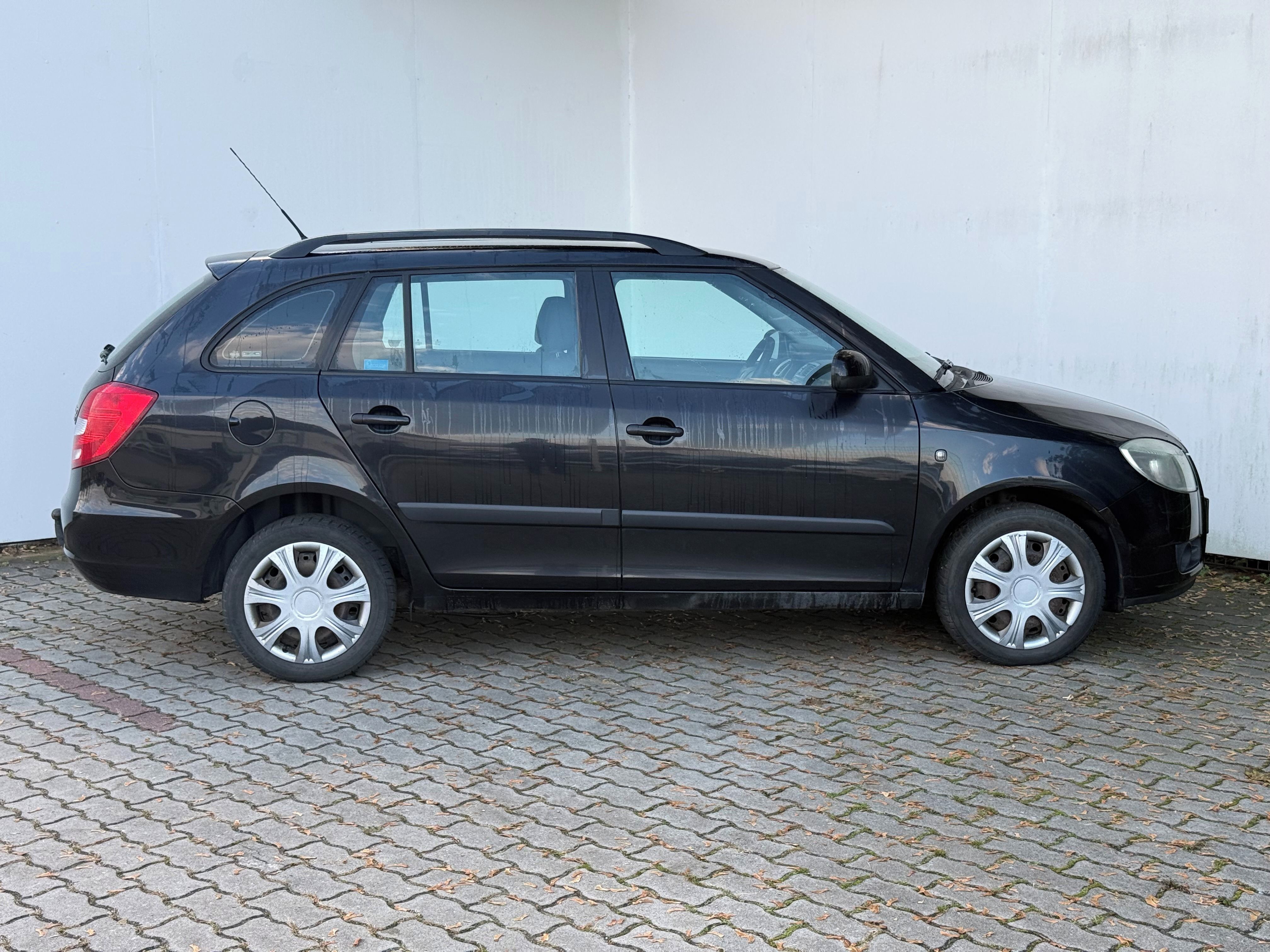 Škoda Fabia, 1.4 TDI / 59 kW Ambiente Combi - fotka 4