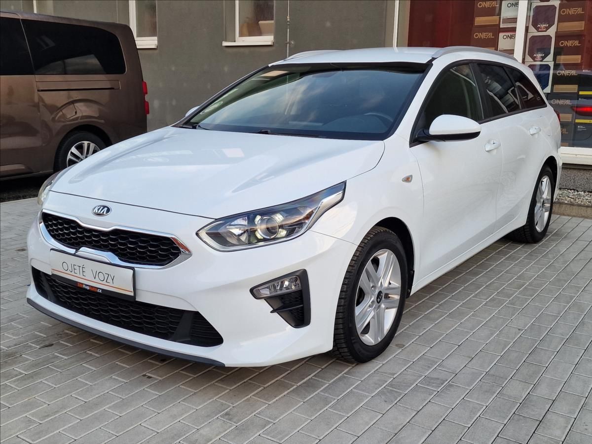 Kia Cee´d, 1.6CRDi 100kW Fresh SW,1.Maj. - fotka 5