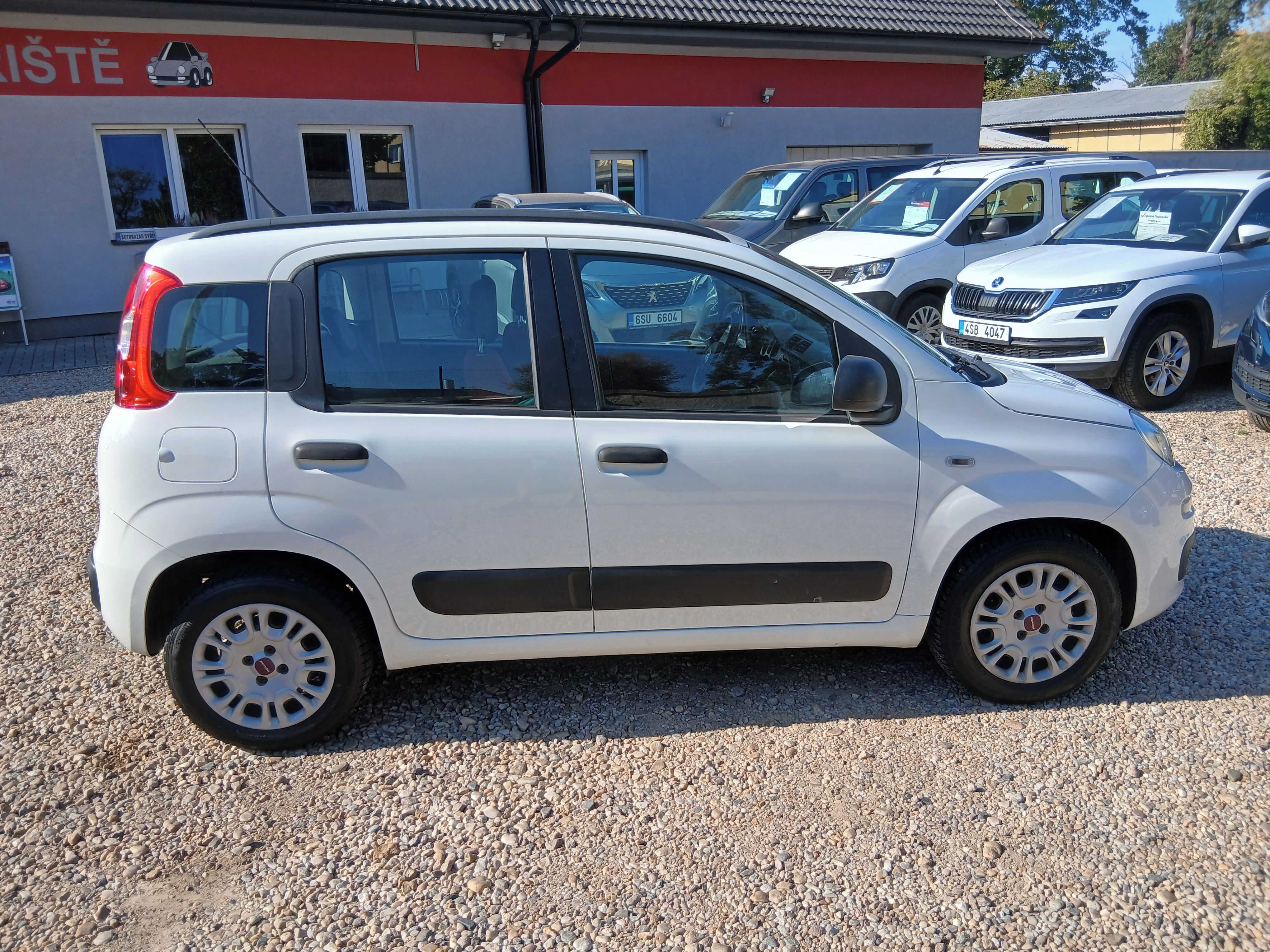 Fiat Panda, 1.2i 51KW Klima - fotka 4