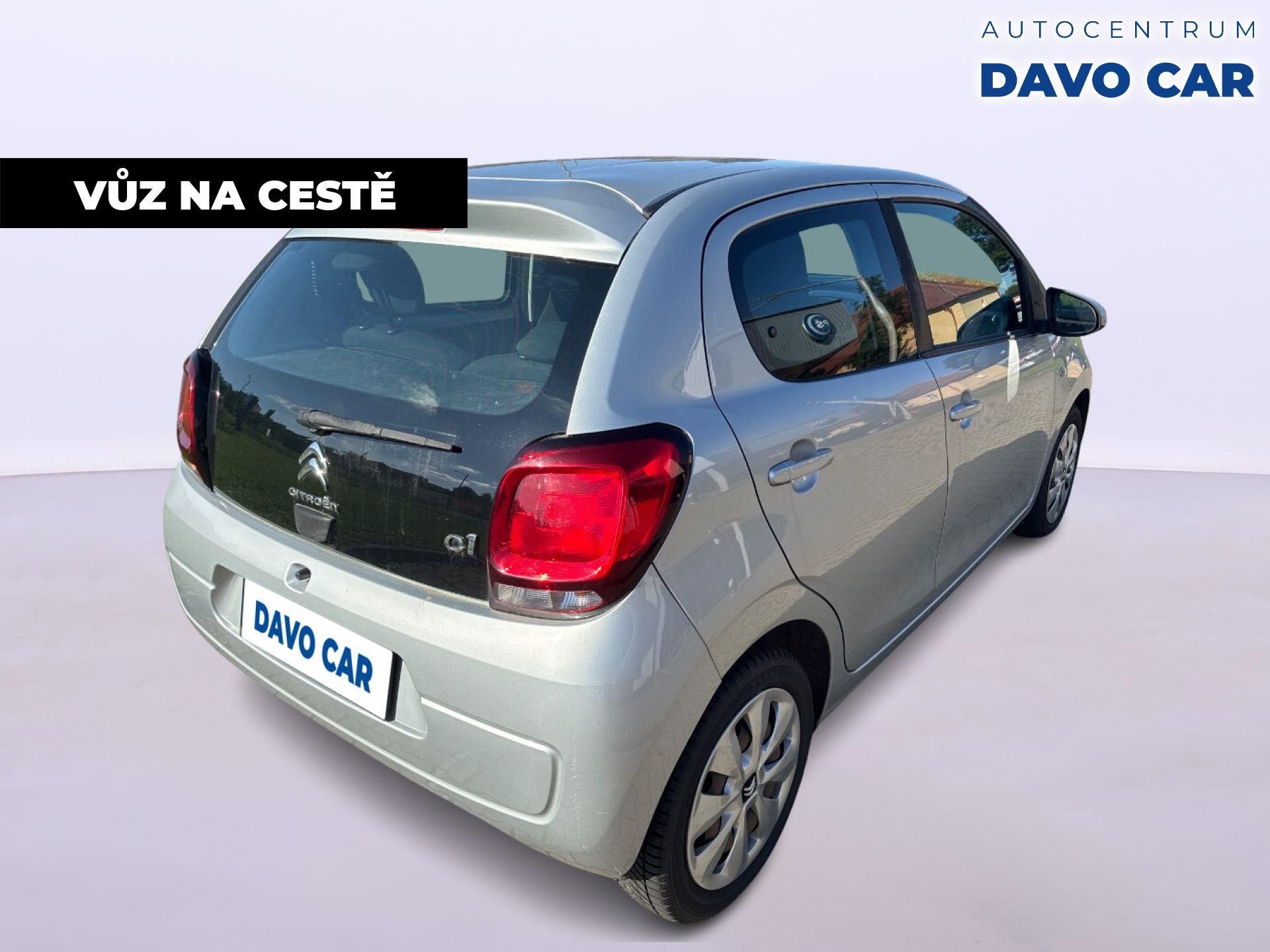 Citroën C1, 1,2 VTi 60kW Airspace Shine CZ - fotka 4
