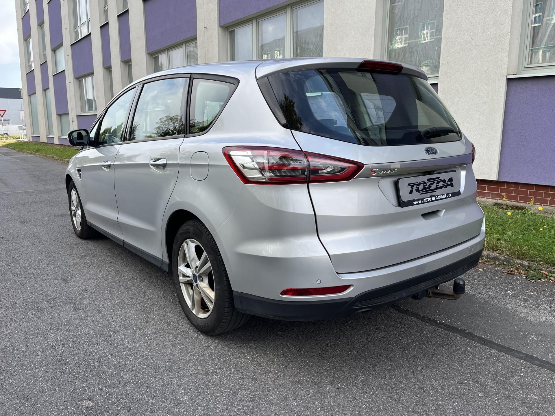 Ford S-MAX, 2,0 TDCI /Trend + / servis.kn. - fotka 3