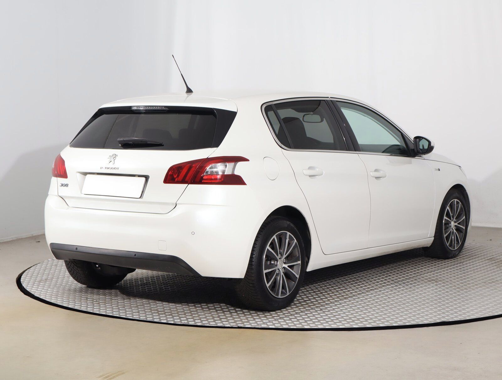 Peugeot 308, 1.6 BlueHDi, Style, Serv.kniha - fotka 5