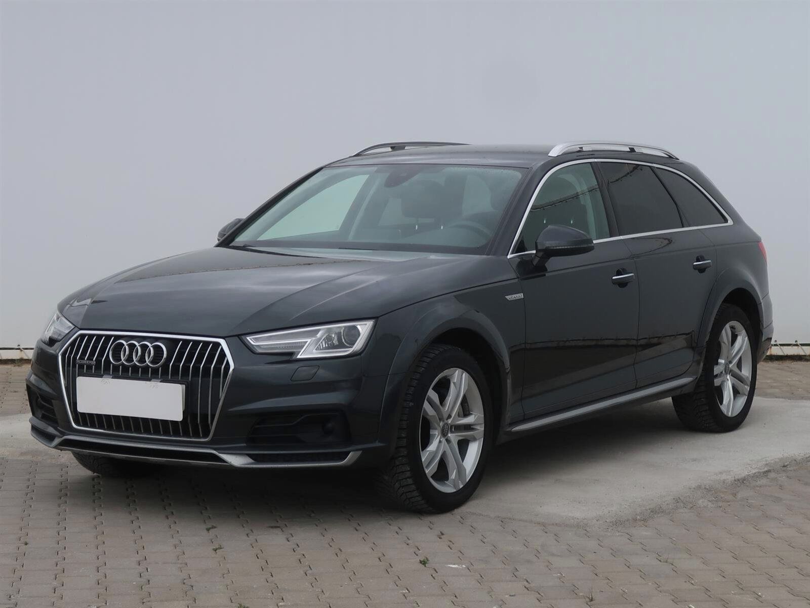 Audi A4 allroad, 2.0 TDI, 4X4, Automat - fotka 2