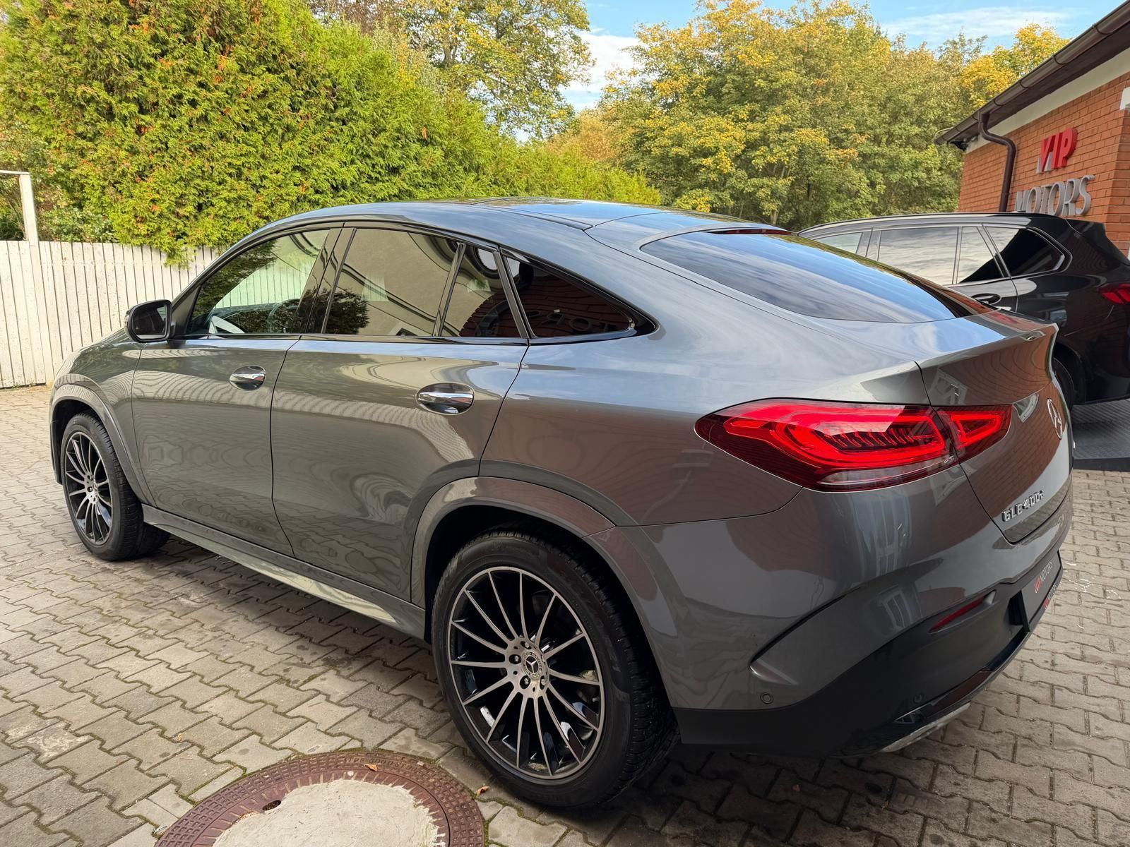 Mercedes-Benz GLE, 400d-AMG-R21-PANO-TAŽ-COUPE - fotka 3