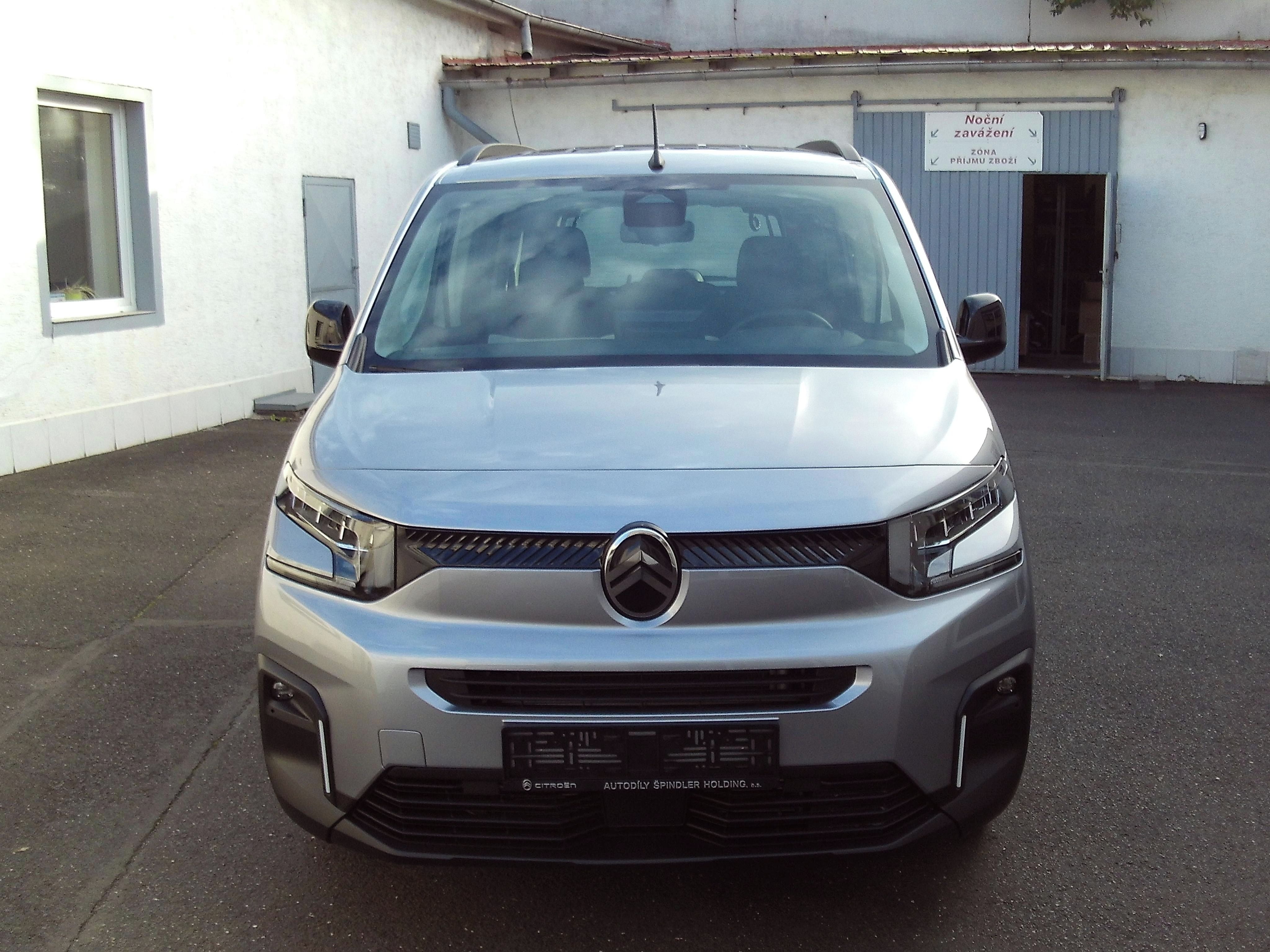 Citroën Berlingo, XL PLUS PROFI Petrol 110k Man. - fotka 2
