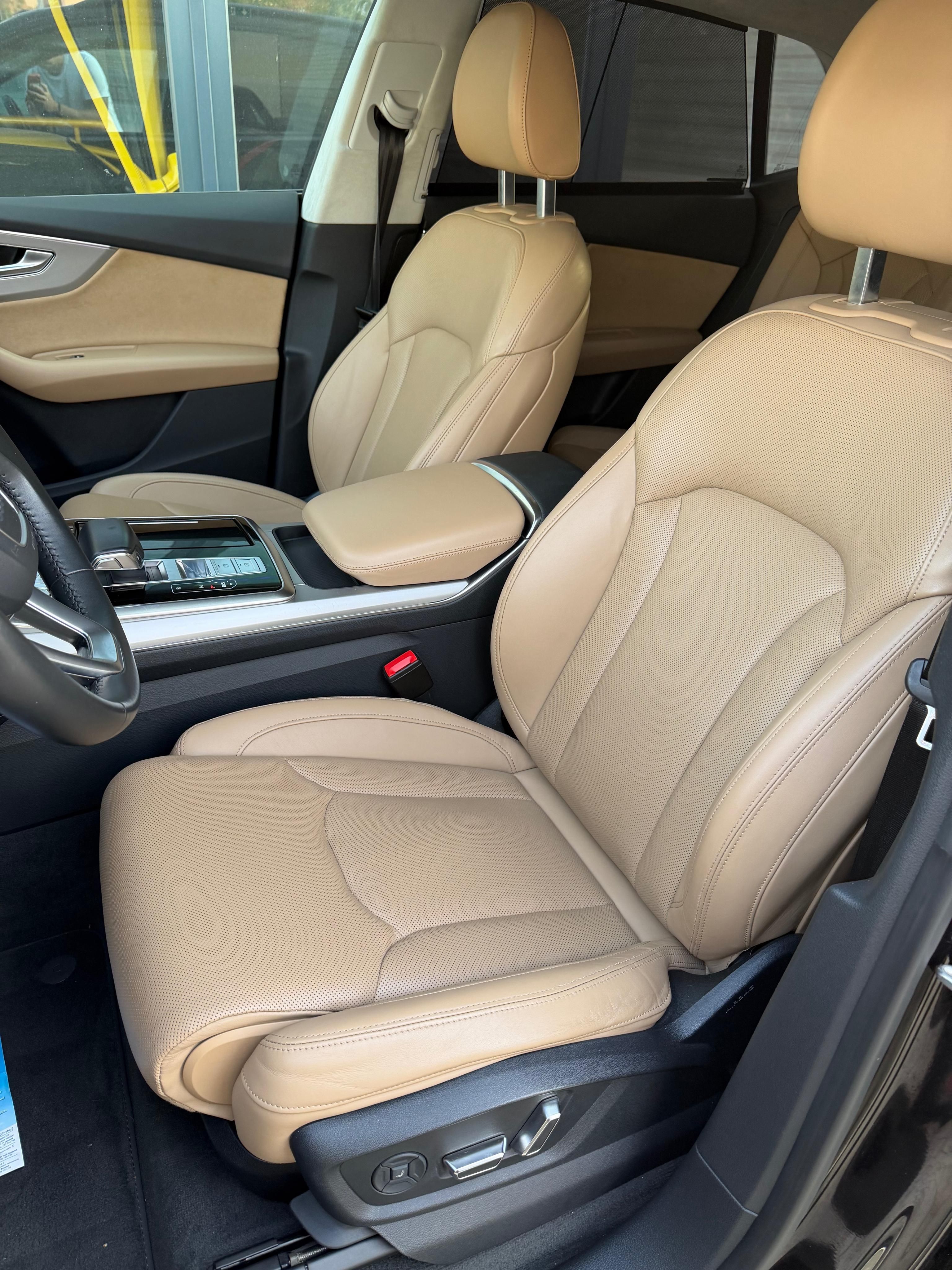 Audi Q8, S-line - fotka 6