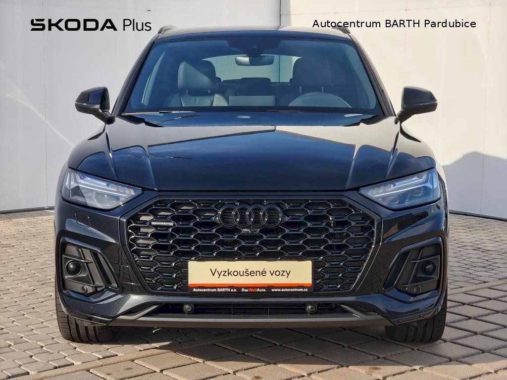 Audi Q5, SB / S-line 40 / 2,0 TDI / 150 - fotka 4