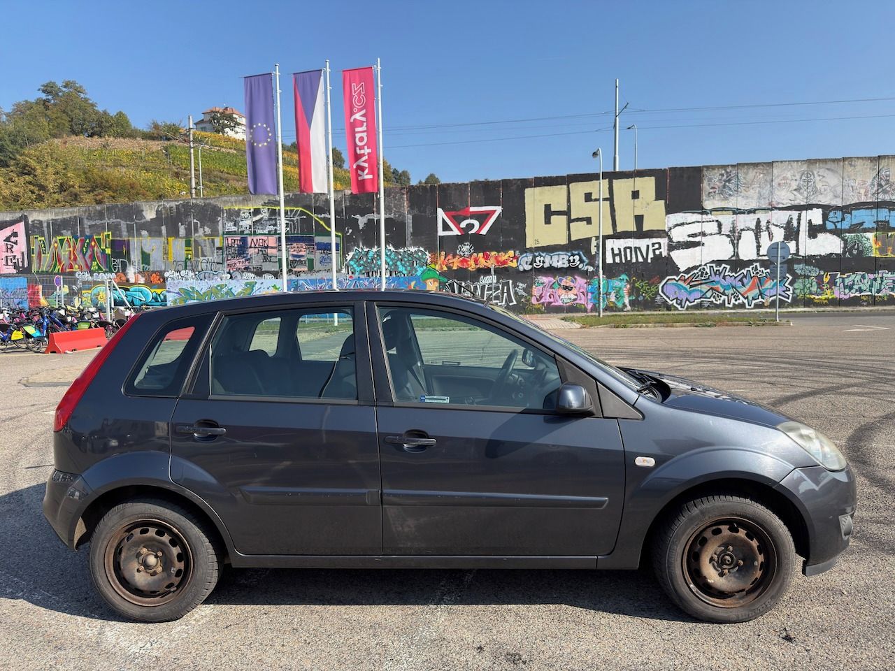 Ford Fiesta, 1,3 Benzín 51Kw - fotka 4