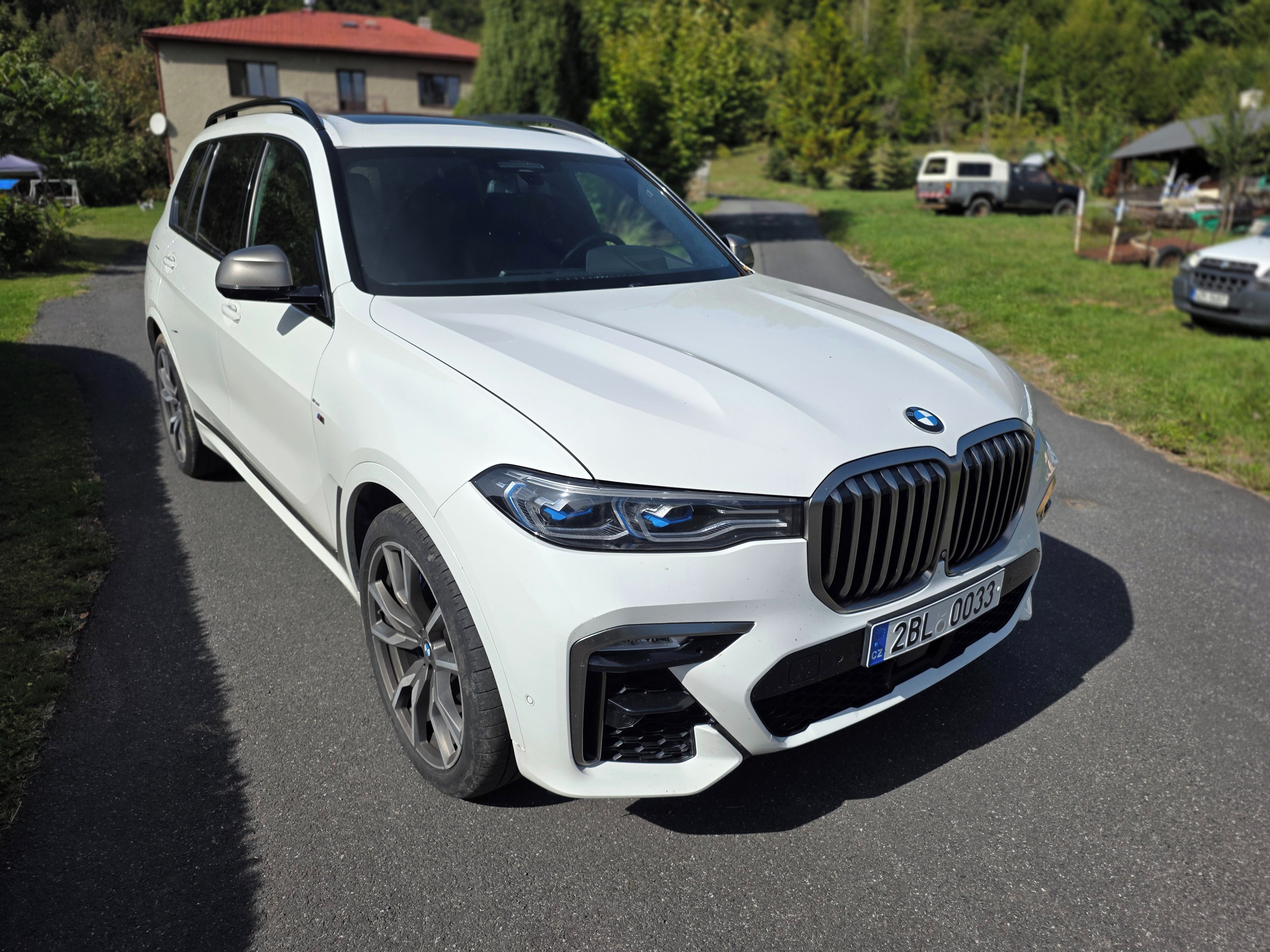 BMW X7, X7 M50d  Nový motor v 140 000 - fotka 5