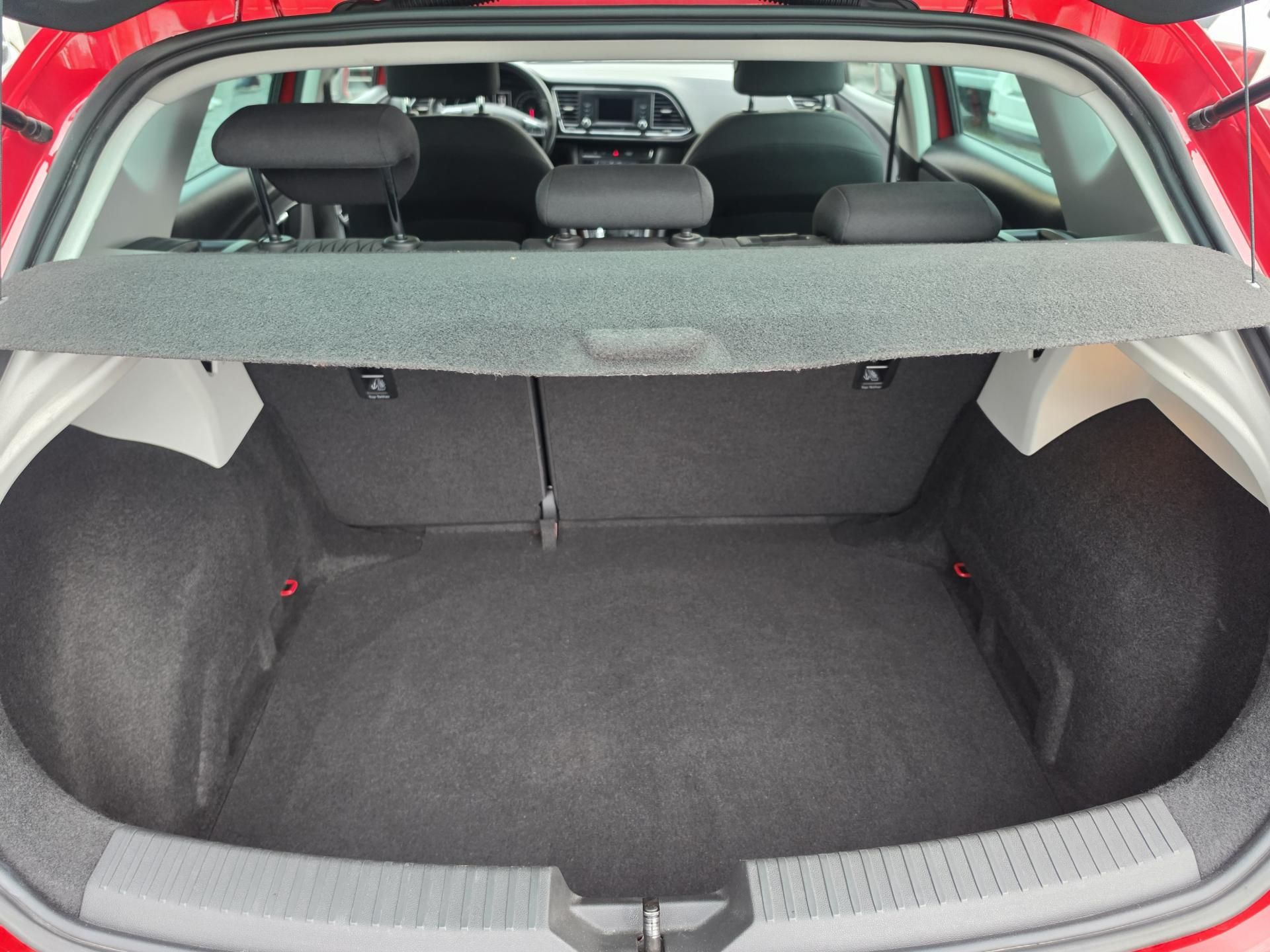 Seat Leon, 1.2 TSI 81KW 6ti Park Senzor - fotka 5