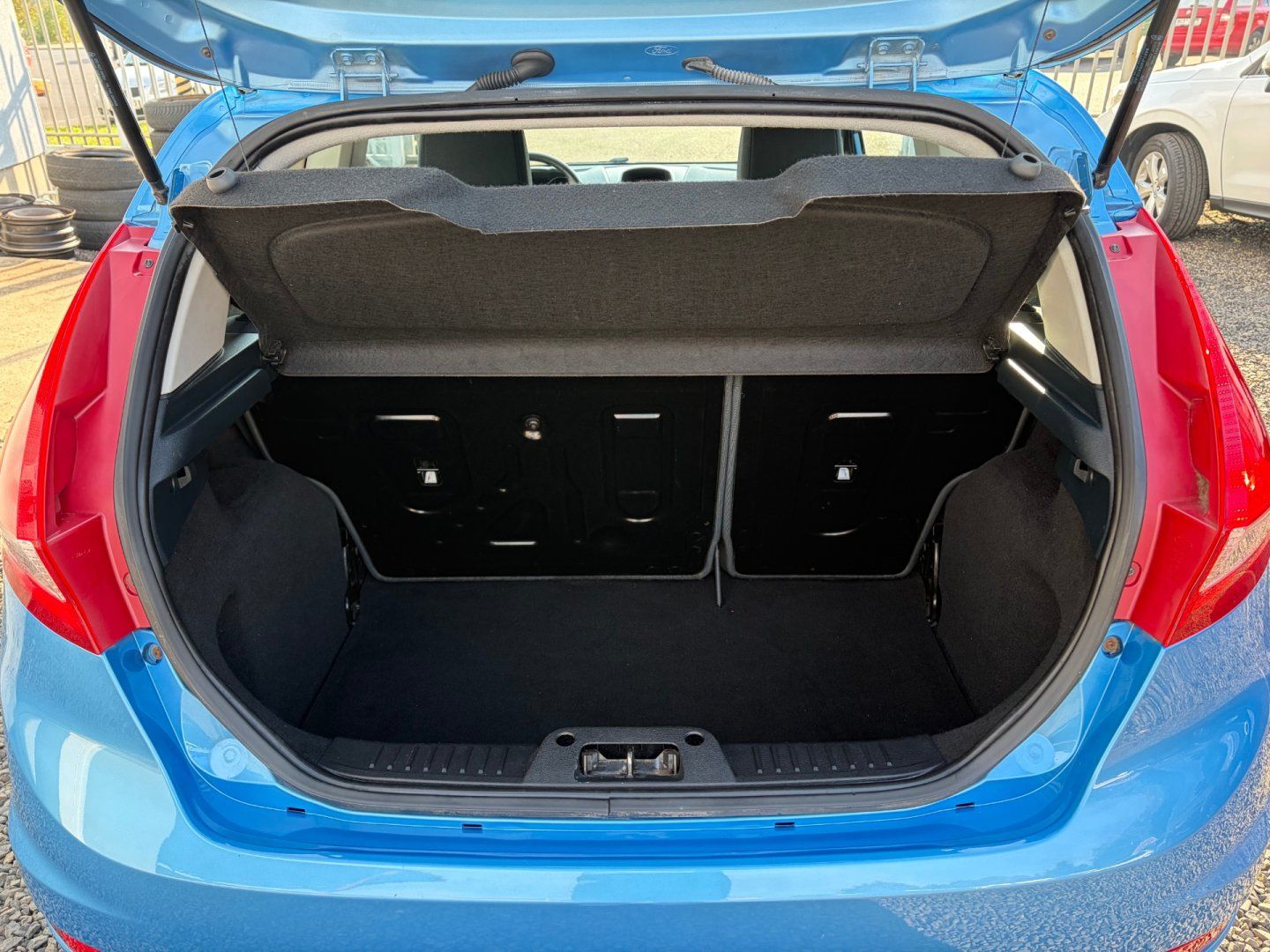 Ford Fiesta, 1,25 60kW, KLIMA - fotka 5