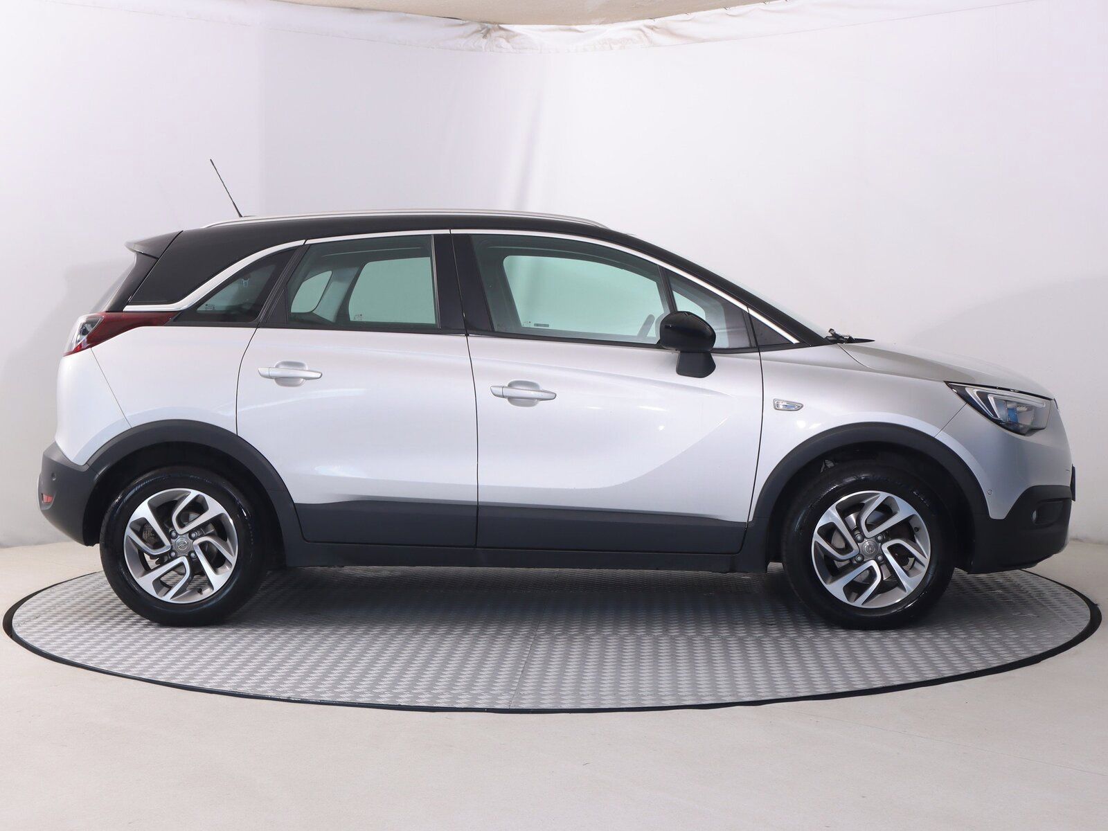 Opel Crossland, 1.2 Turbo, Serv.kniha - fotka 6