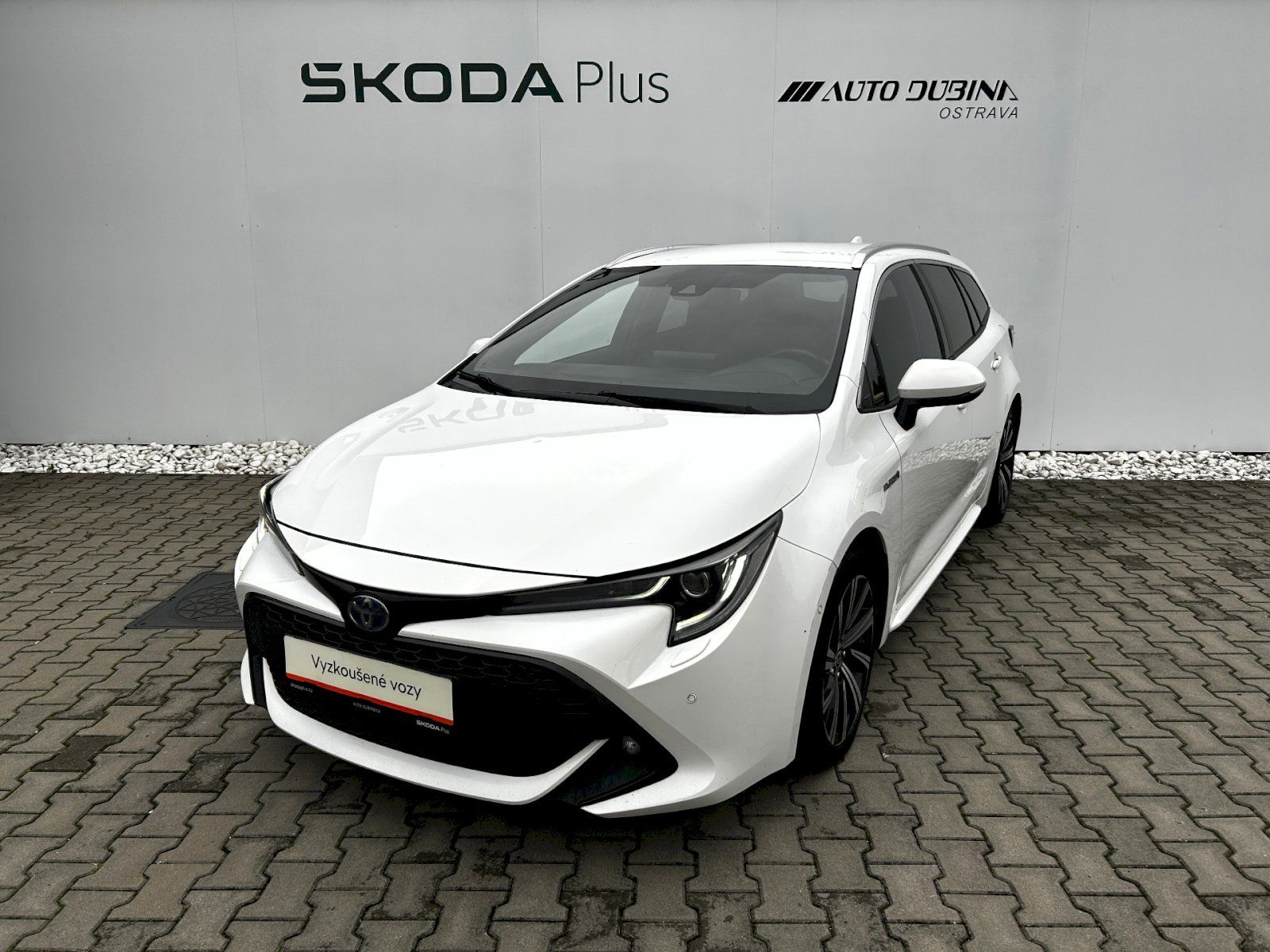 Toyota Corolla, Touring 2.0 Hybrid 112kW e-CVT