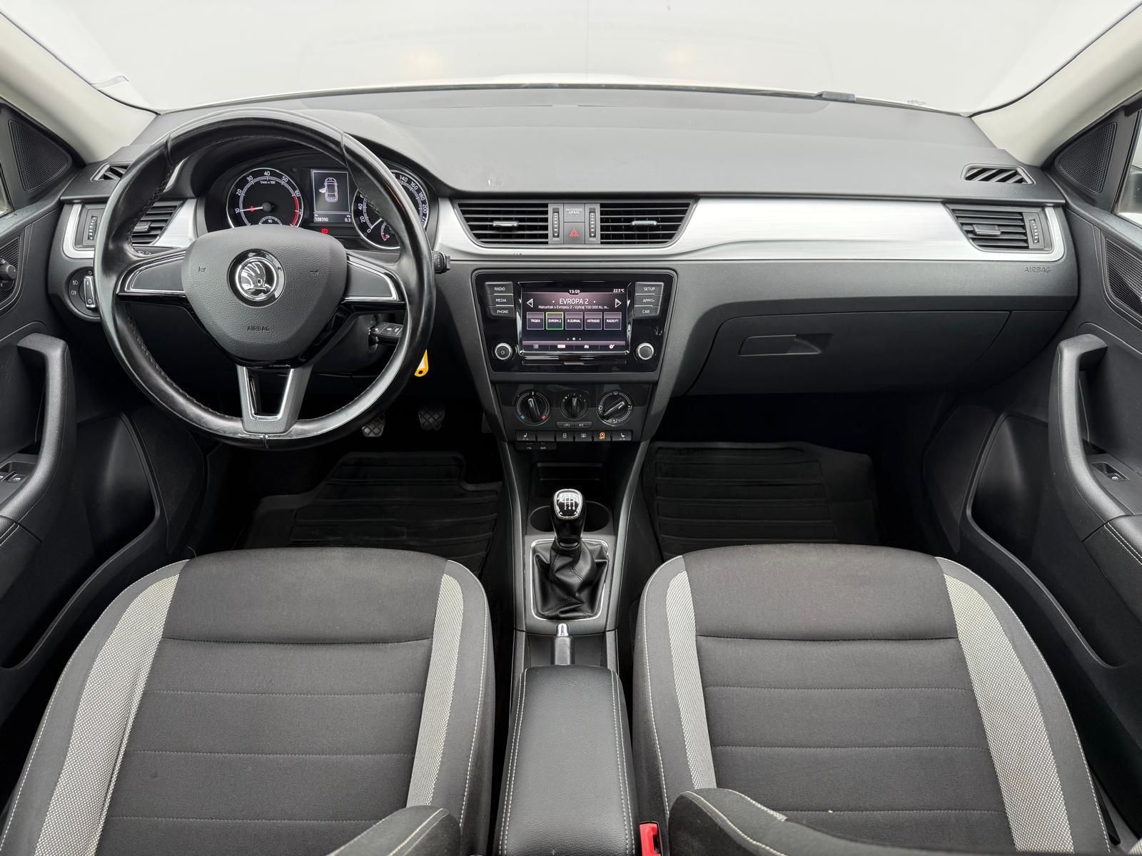Škoda Rapid, 1.0  / 81 kW - fotka 5