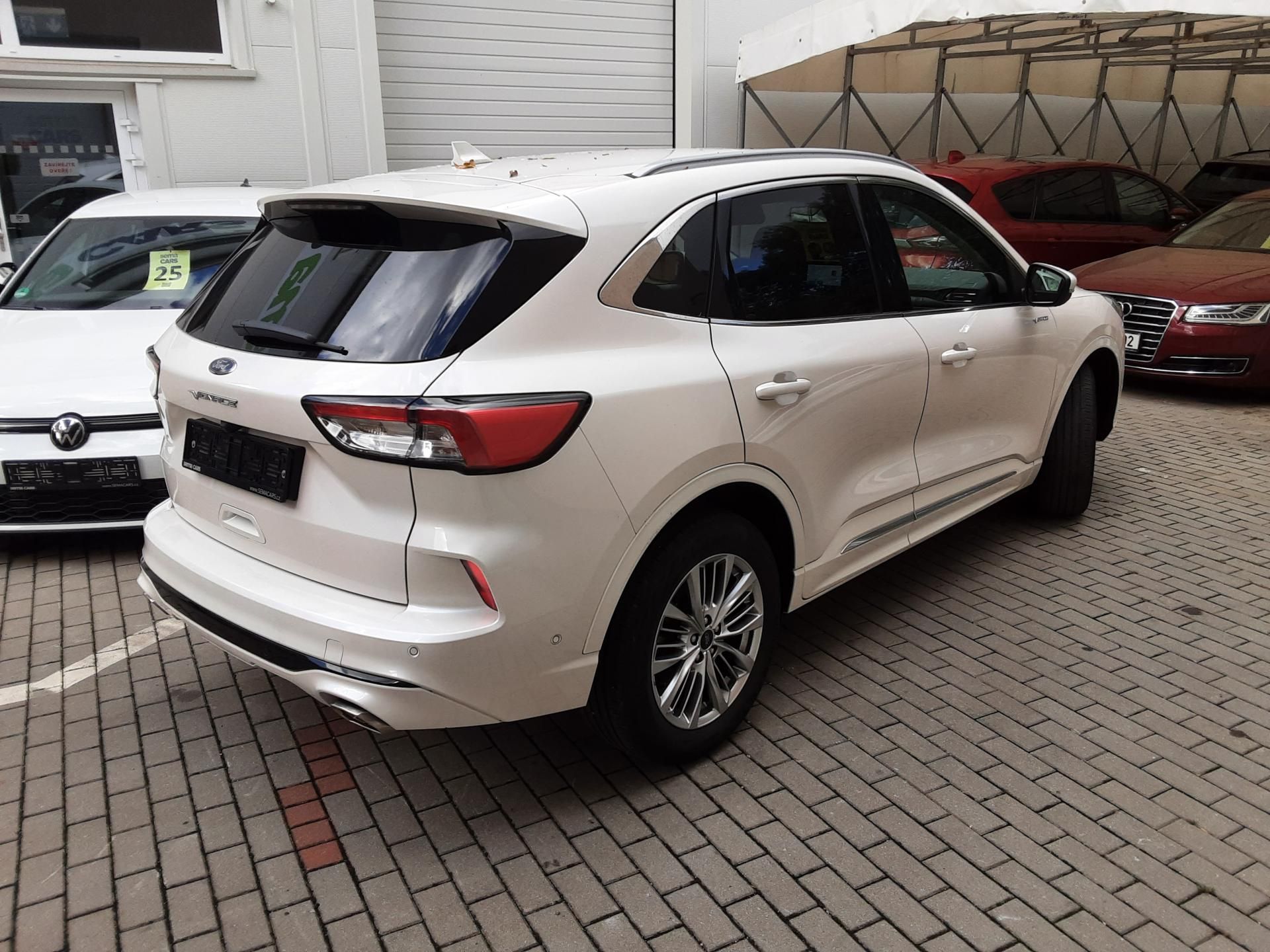 Ford Kuga, 2.5i PHEV 165 kW Vignale AT - fotka 2