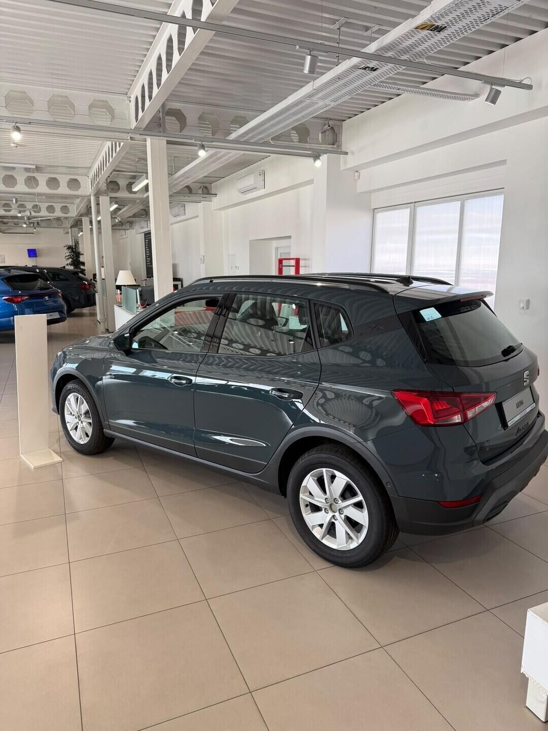 Seat Arona, Style 1.0 70 kW - fotka 4