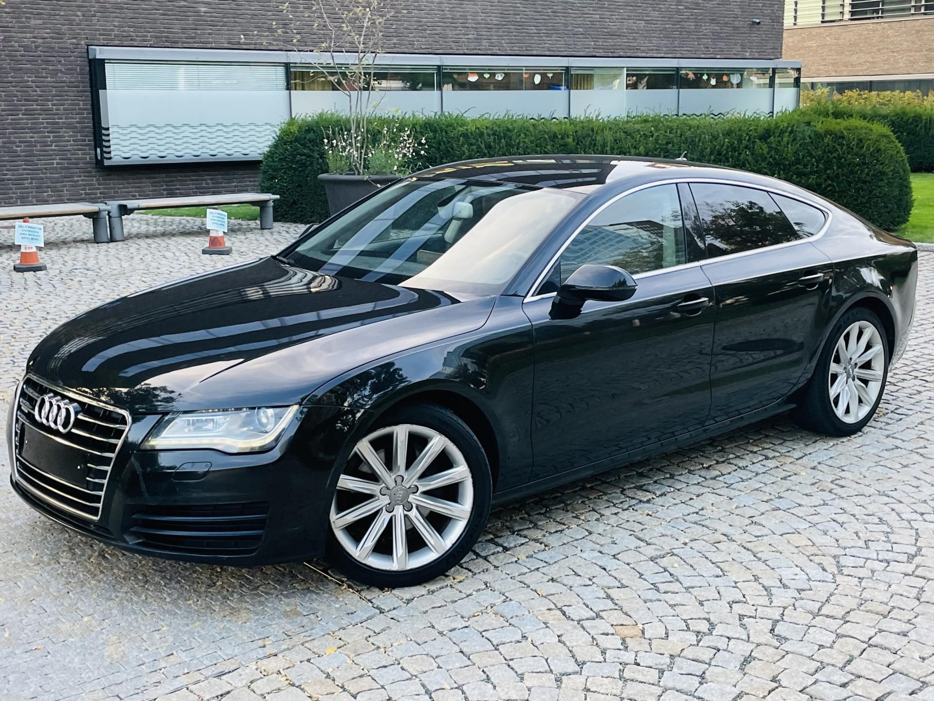 Audi A7, 3.0TDI AUT 4x4 KAMERA TAŽNÉ - fotka 3