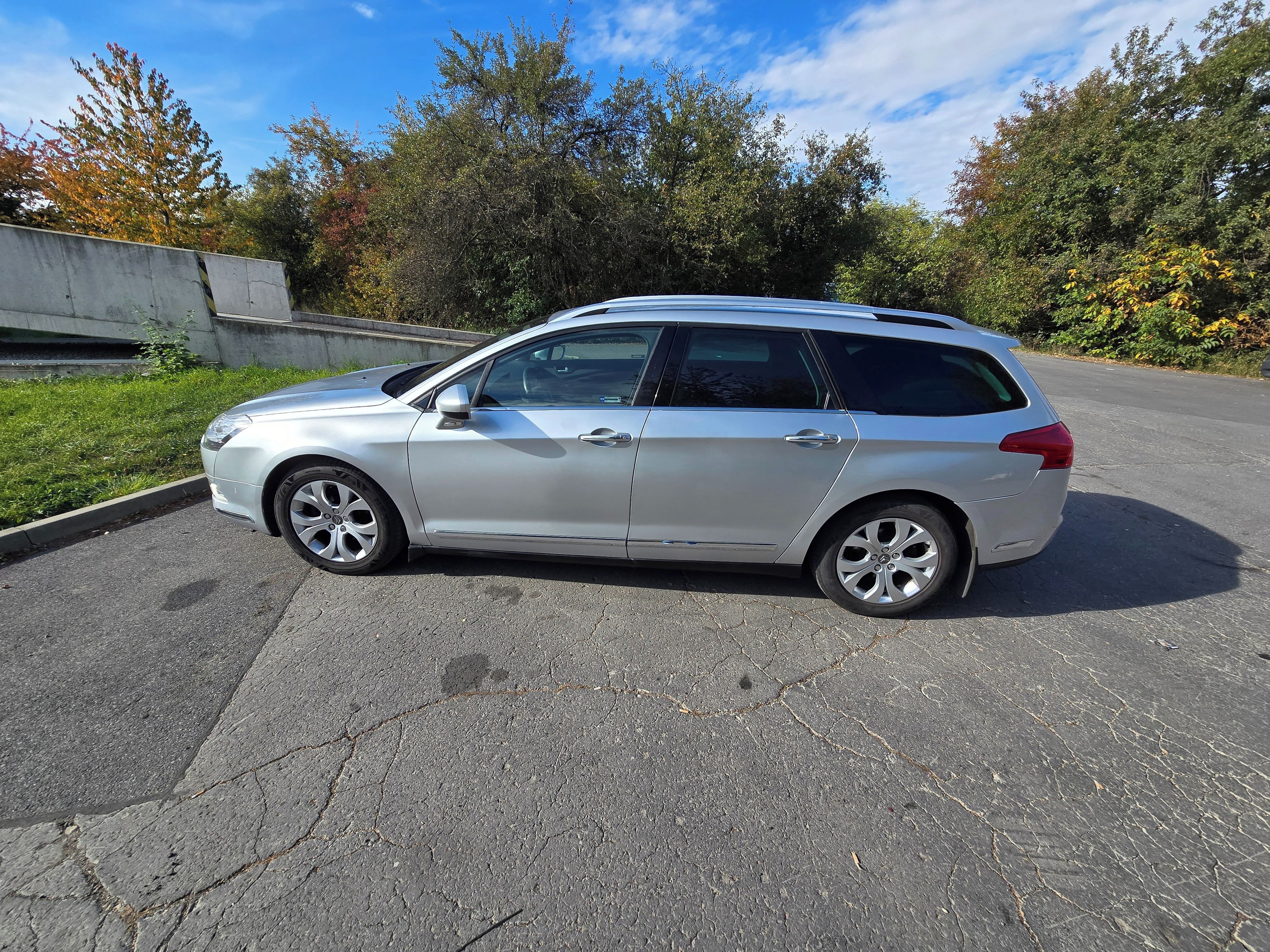 Citroën C5, Citroën C5 X7 2.0 HDi Exclusiv - fotka 5