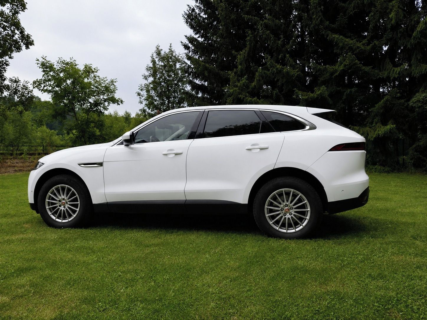 Jaguar F-Pace, Jaguar FPace; odpočet DPH - fotka 5