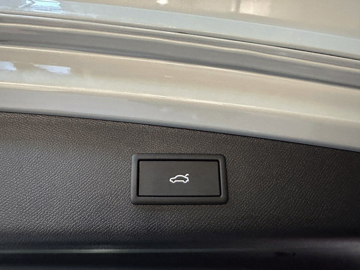 Cupra Leon, SP 2.0 TSI 204k DSG 4WD - fotka 5
