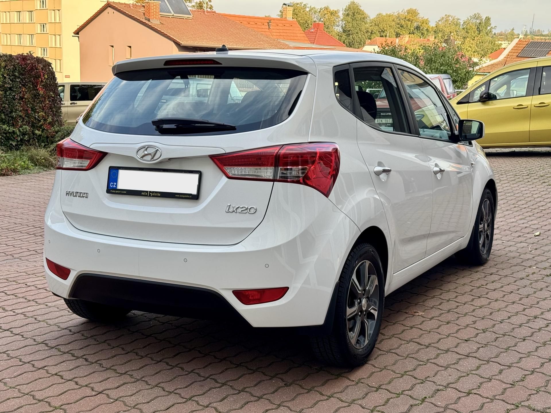 Hyundai ix20, 1.6i ČR 1.majitel - fotka 5