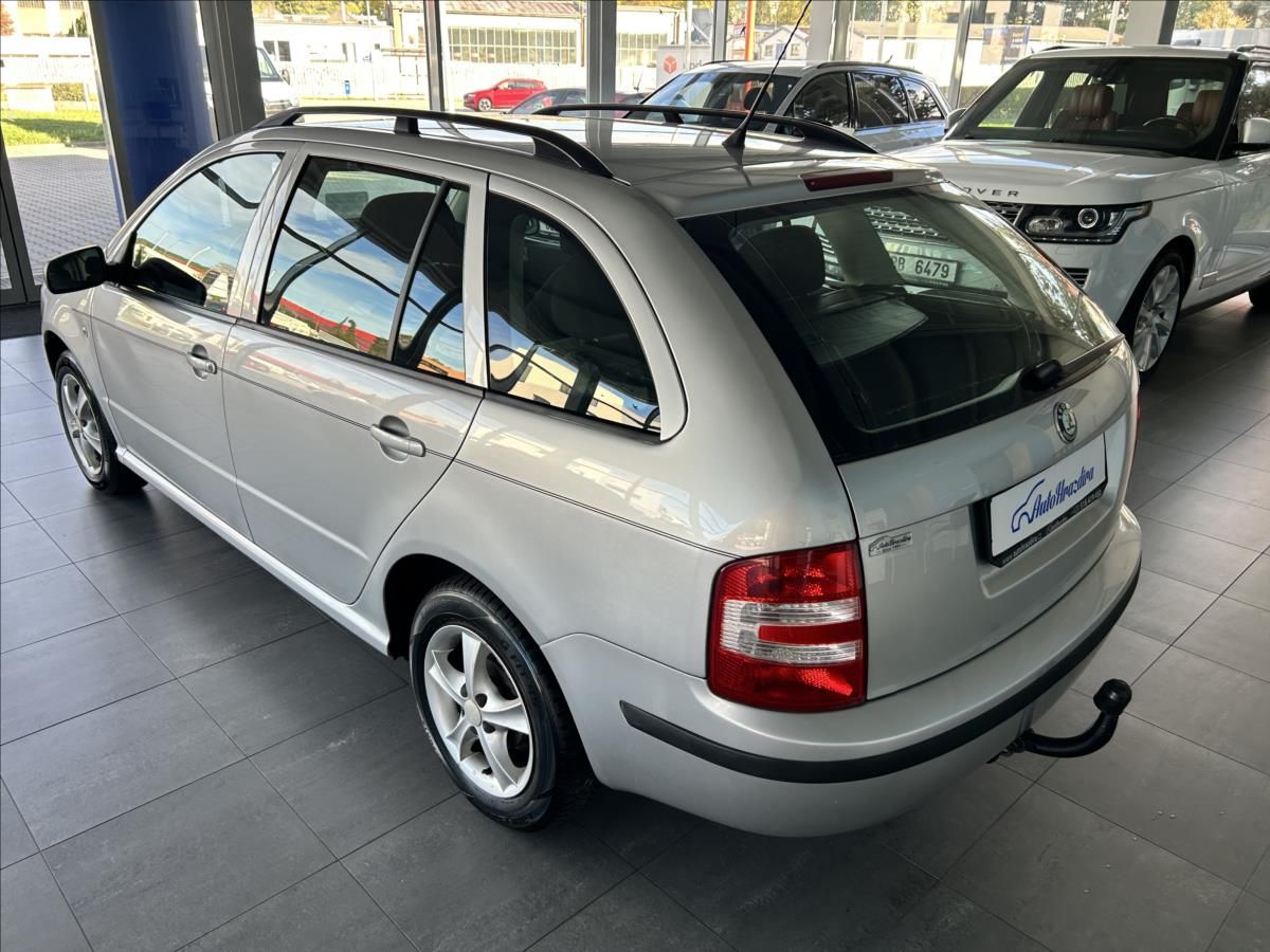 Škoda Fabia, 1,4   16V,59kW,TAŽNÉ,KLIMATIZA - fotka 4
