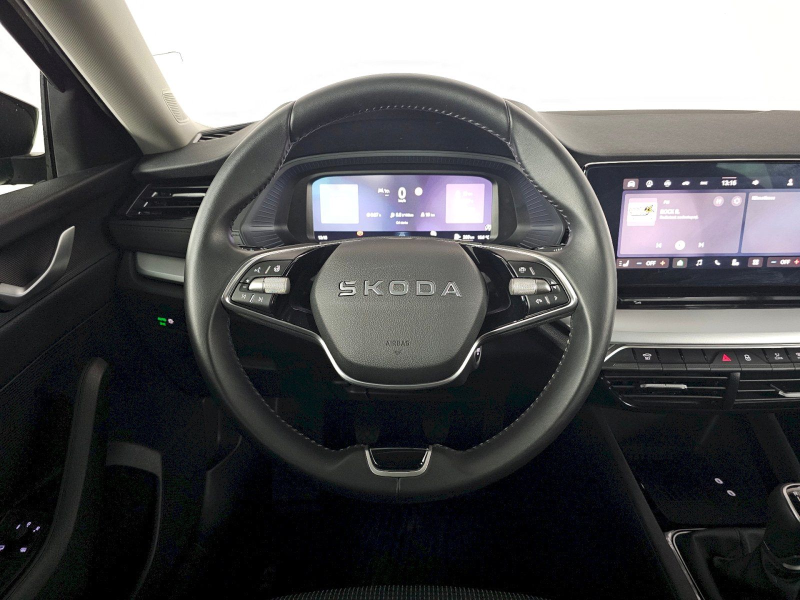 Škoda Octavia, 1.5TSI 85kW SELECTION - fotka 5