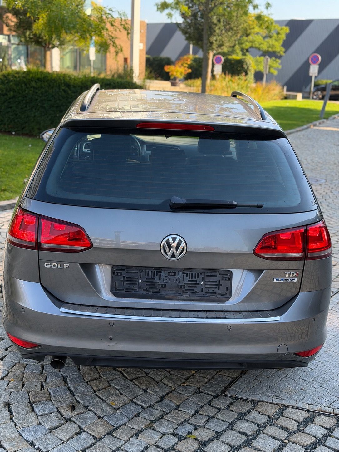 Volkswagen Golf, Volkswagen Golf 7 1.6TDI 81 kW - fotka 4