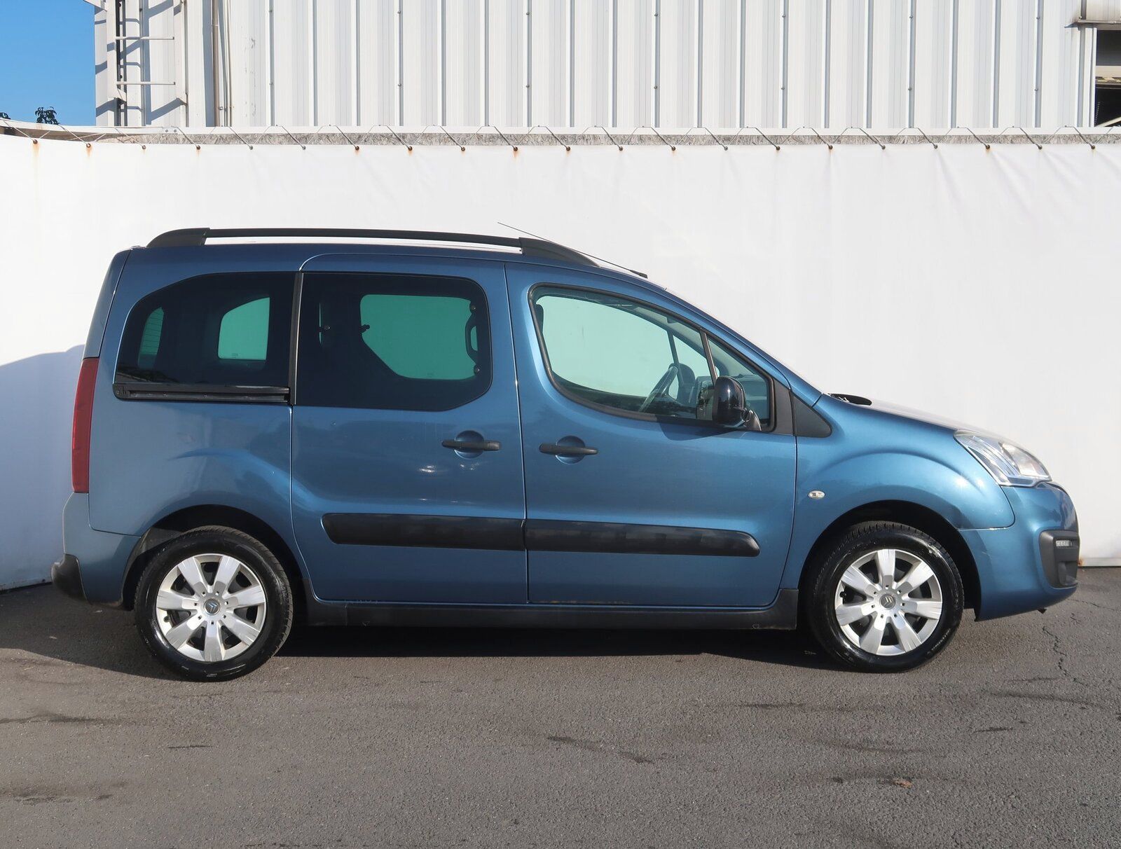 Citroën Berlingo, 1.6 HDi, XTR, 5Míst, Klima, ČR - fotka 6
