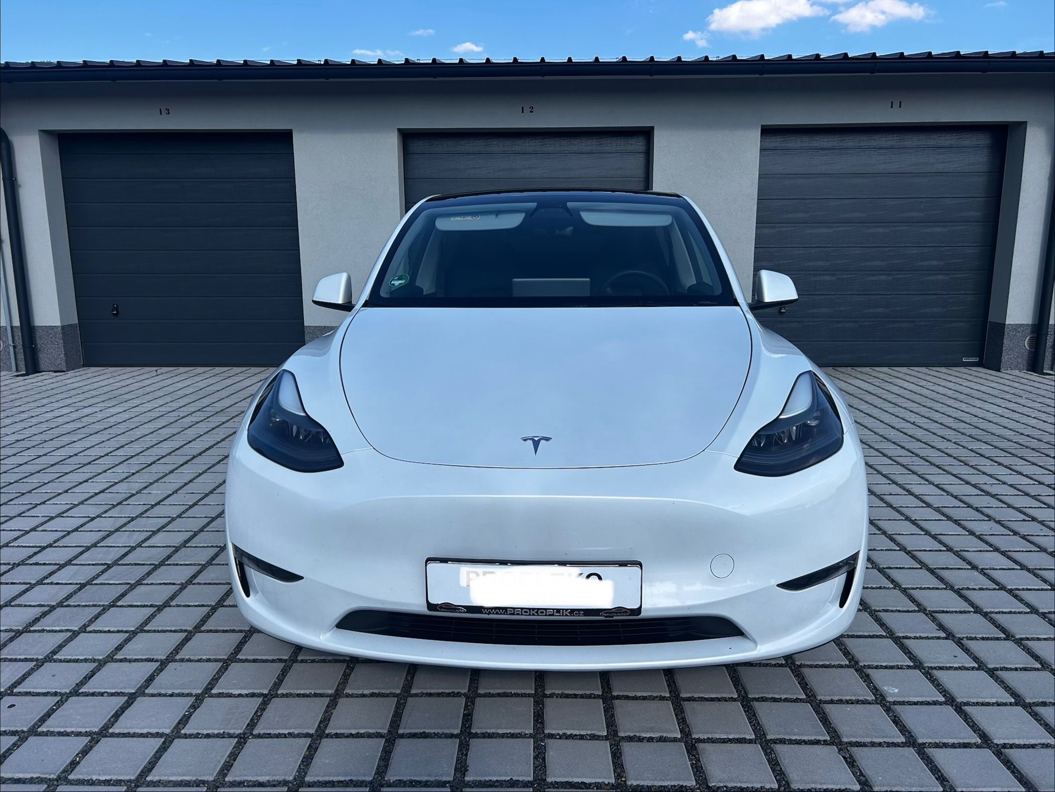 Tesla Model Y, LR Ryzen Berlin SOH 88 - fotka 5
