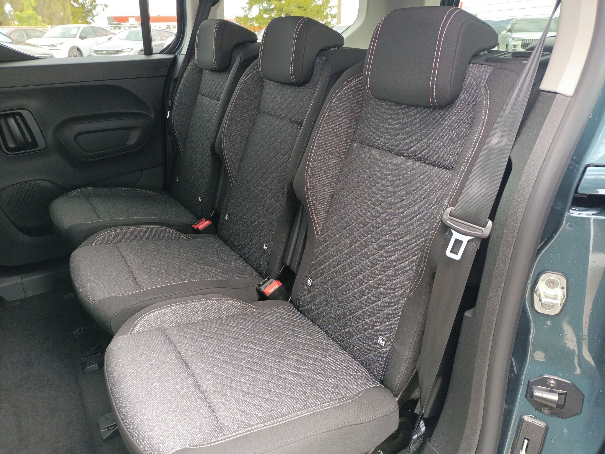 Peugeot Rifter, Long Allure BlueHDi 130k,MAN6 - fotka 5
