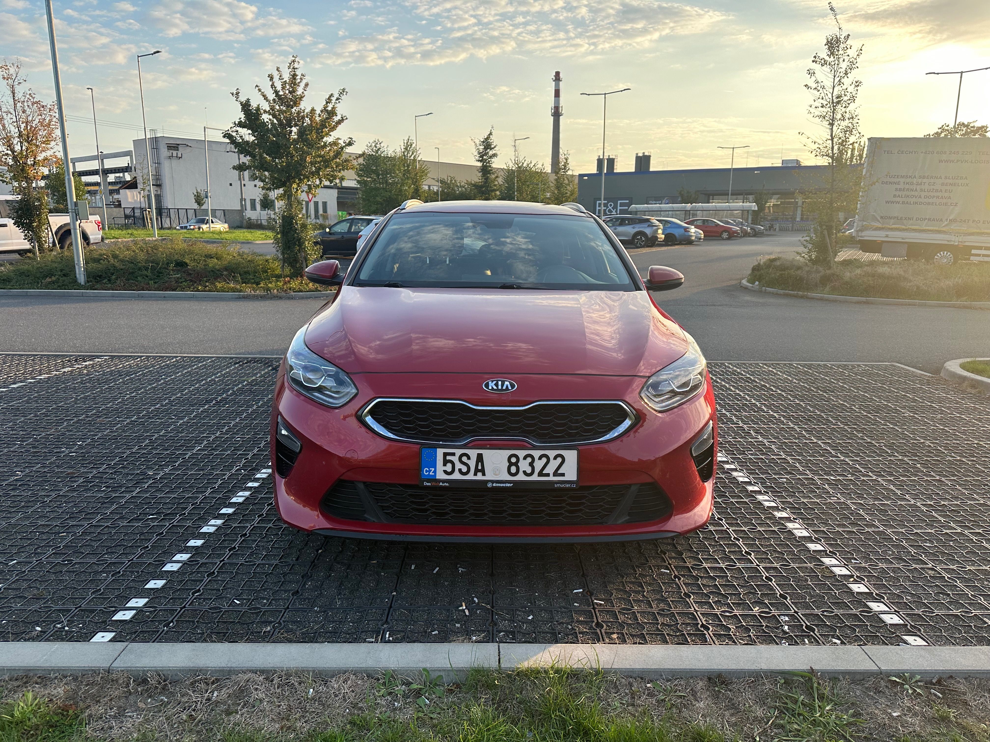 Kia Cee´d, 1.4 T-GDI, 3. majitel, ČR - fotka 4