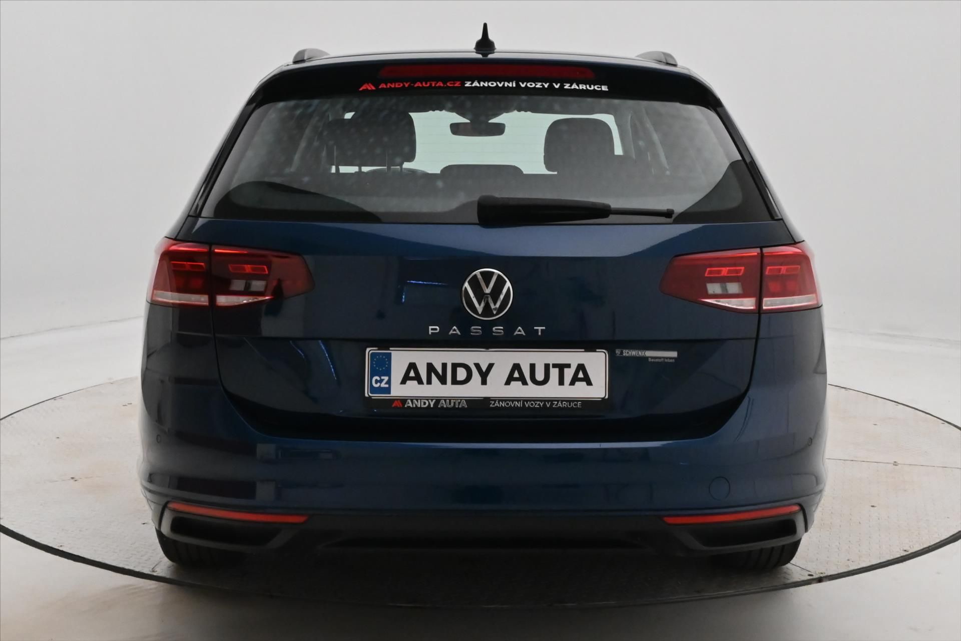 Volkswagen Passat, 2,0 TDI 110kW DSG Business Zár - fotka 6
