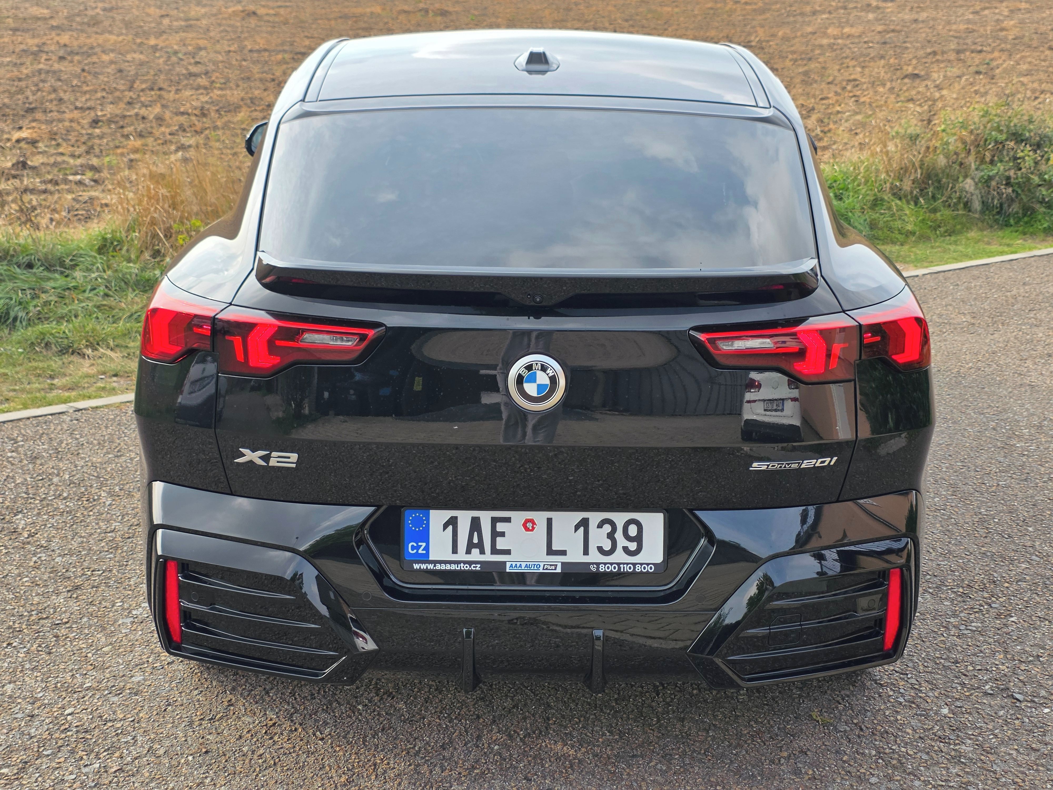 BMW X2, sDrive20i MPACKET - fotka 5