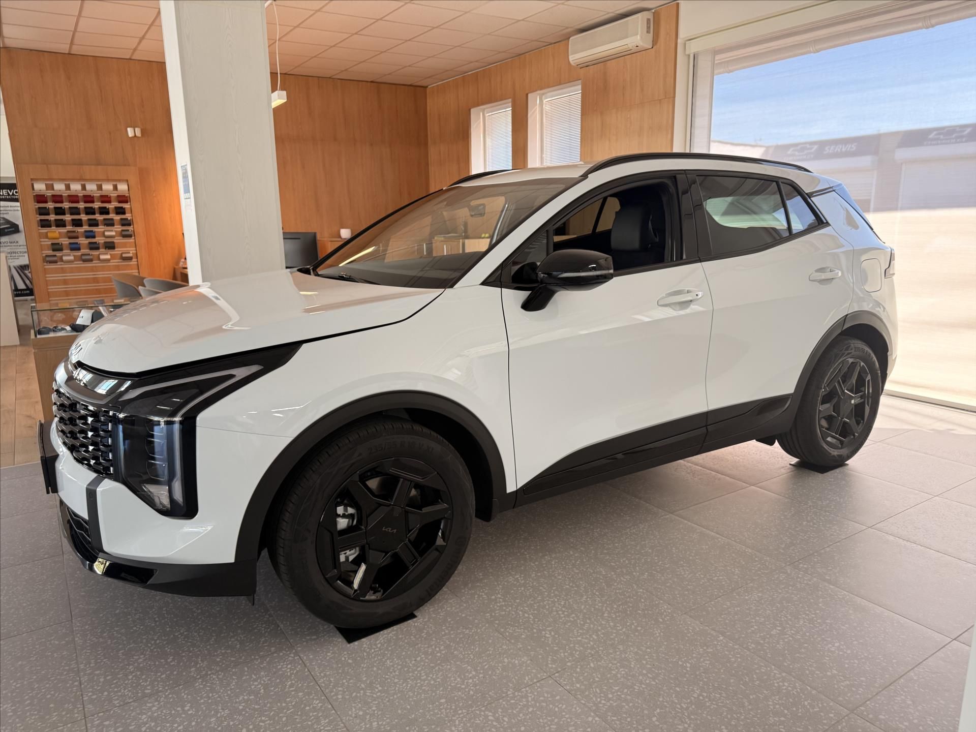 Kia Sportage, 1,6 T-GDi DCT BLACK EDITION - fotka 4
