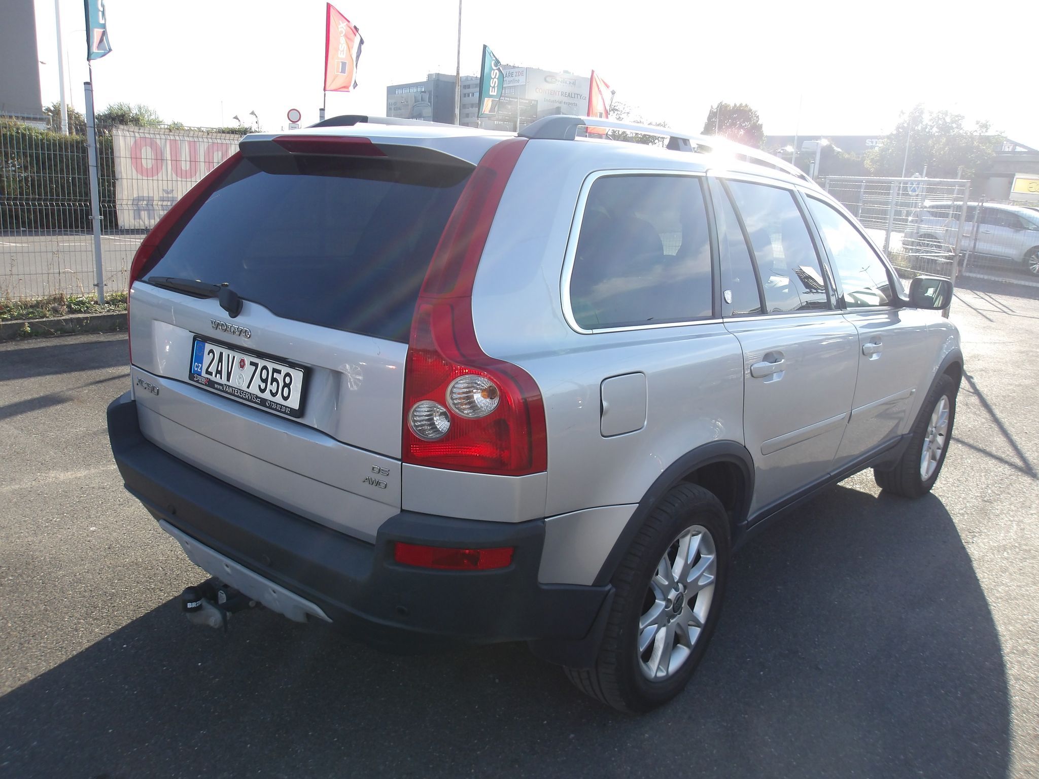 Volvo XC90, 2,4D5 136 kW ČR Serv.kn! - fotka 5
