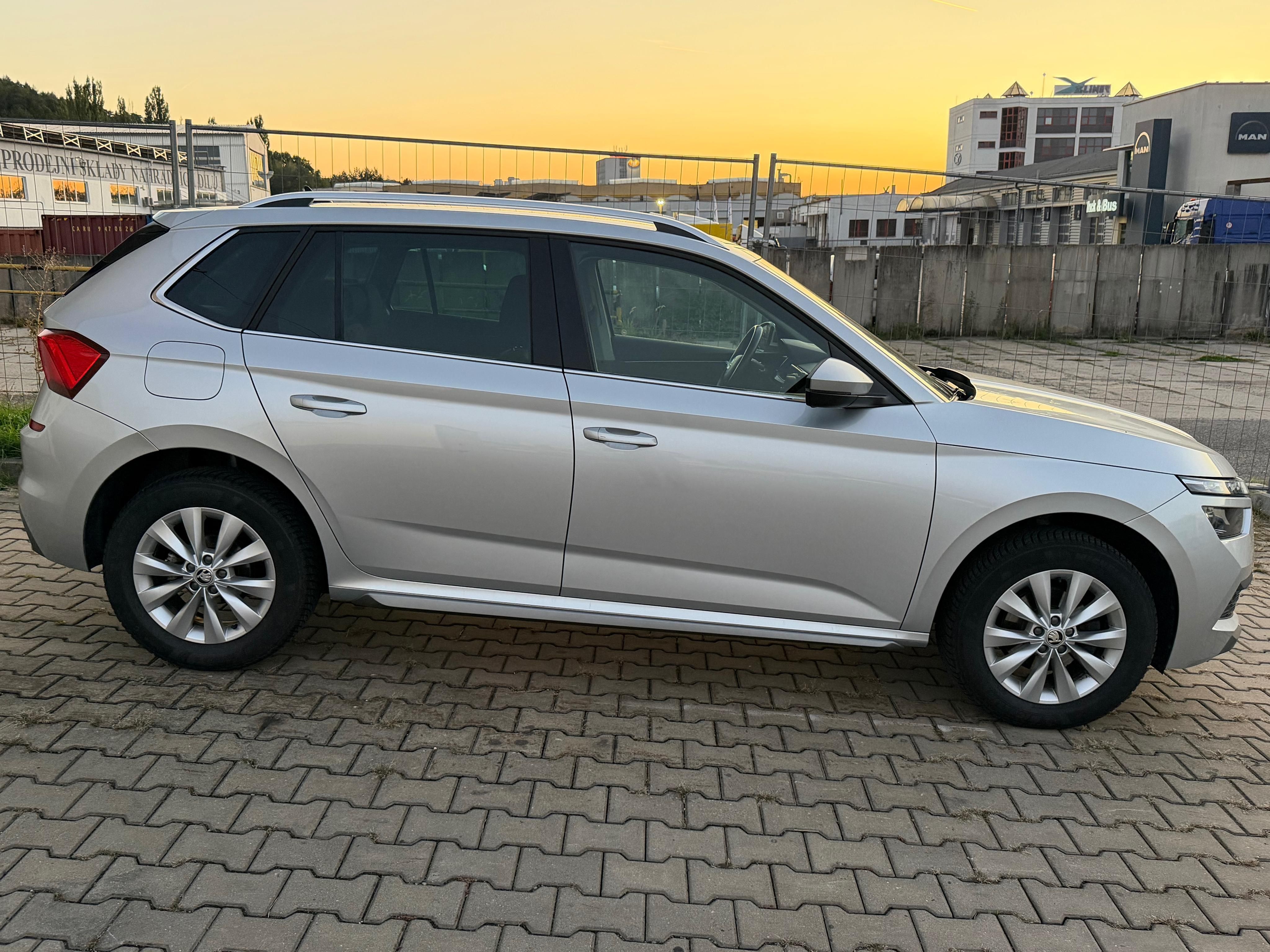 Škoda Kamiq, 1.5 TSI 110kW ČR Style - fotka 4
